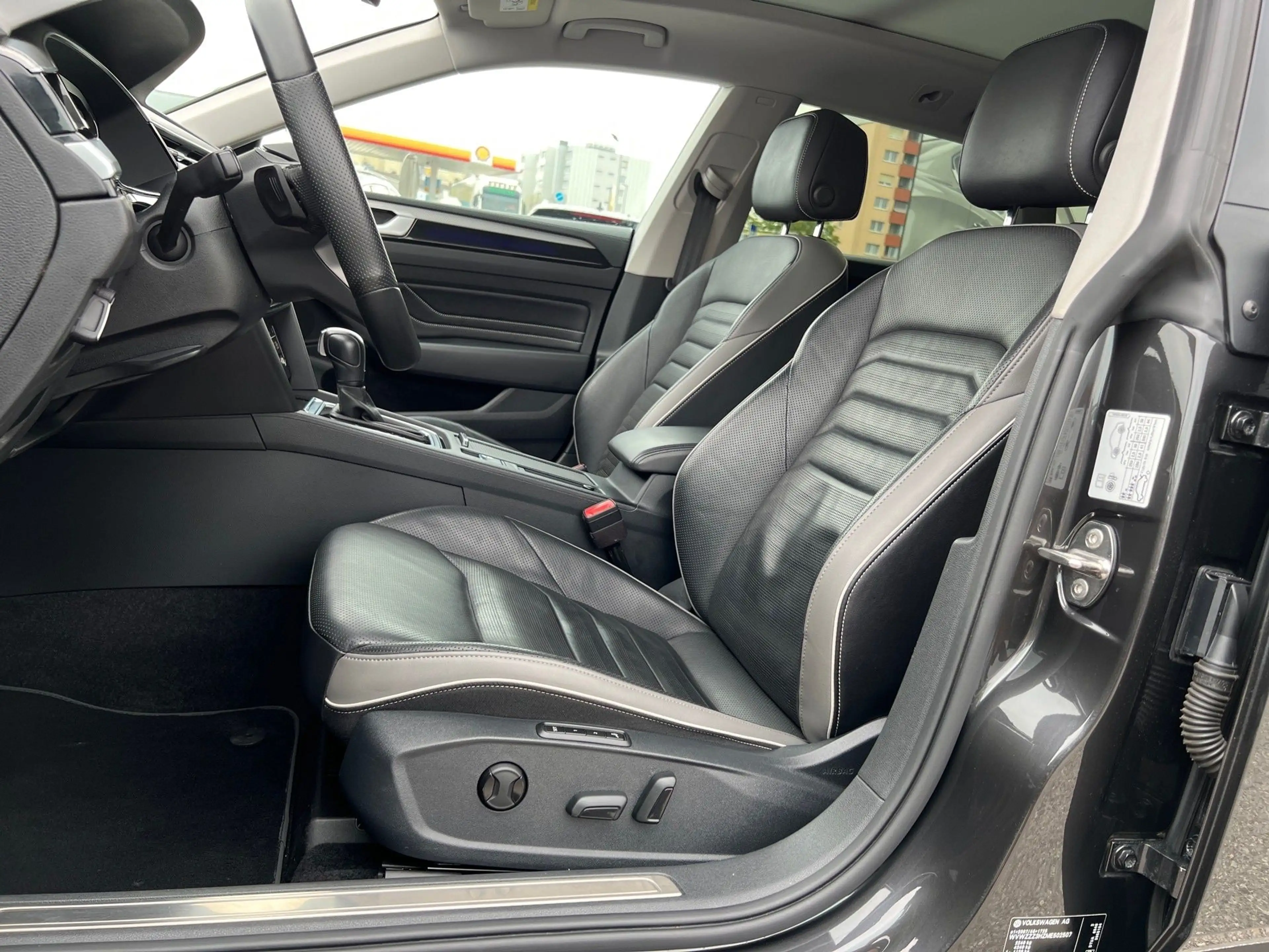 Volkswagen Arteon SB R-Line 2,0 TDI DSG Elegance | NP €75.300 — photo 13