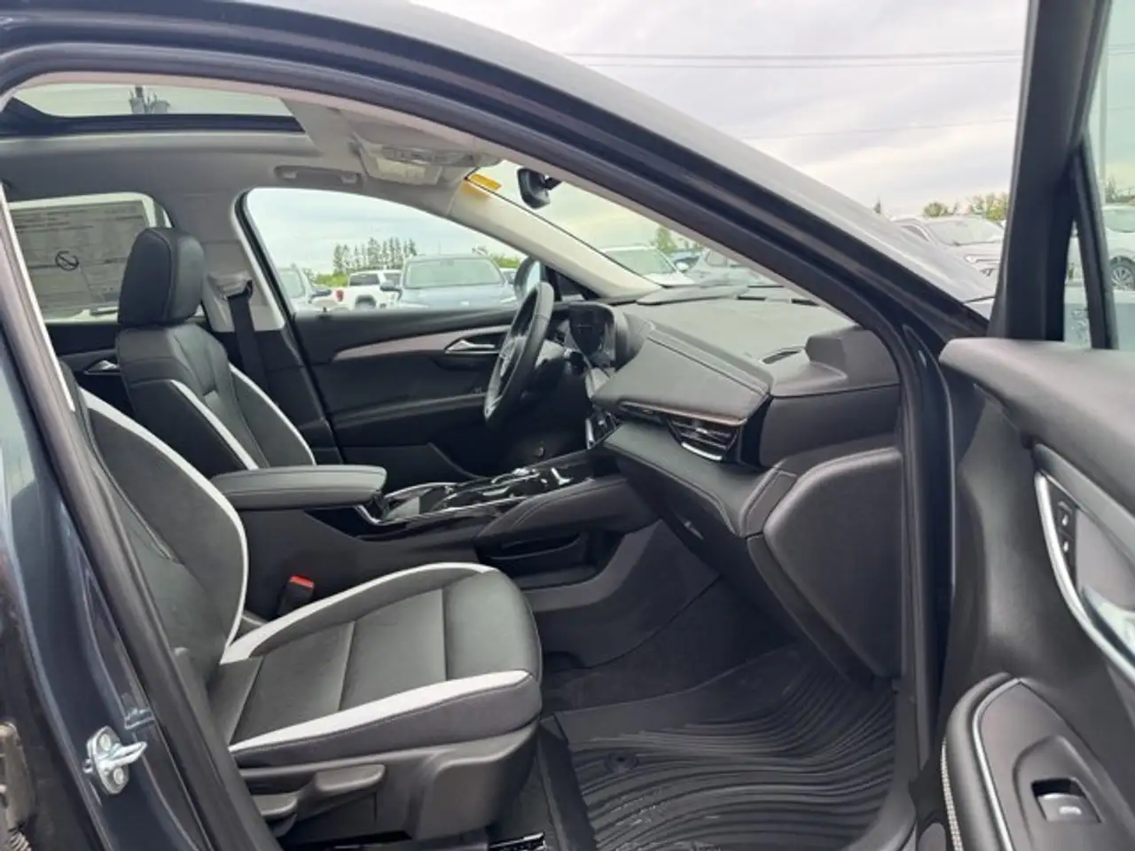 Buick Envision снимка Buick Envision