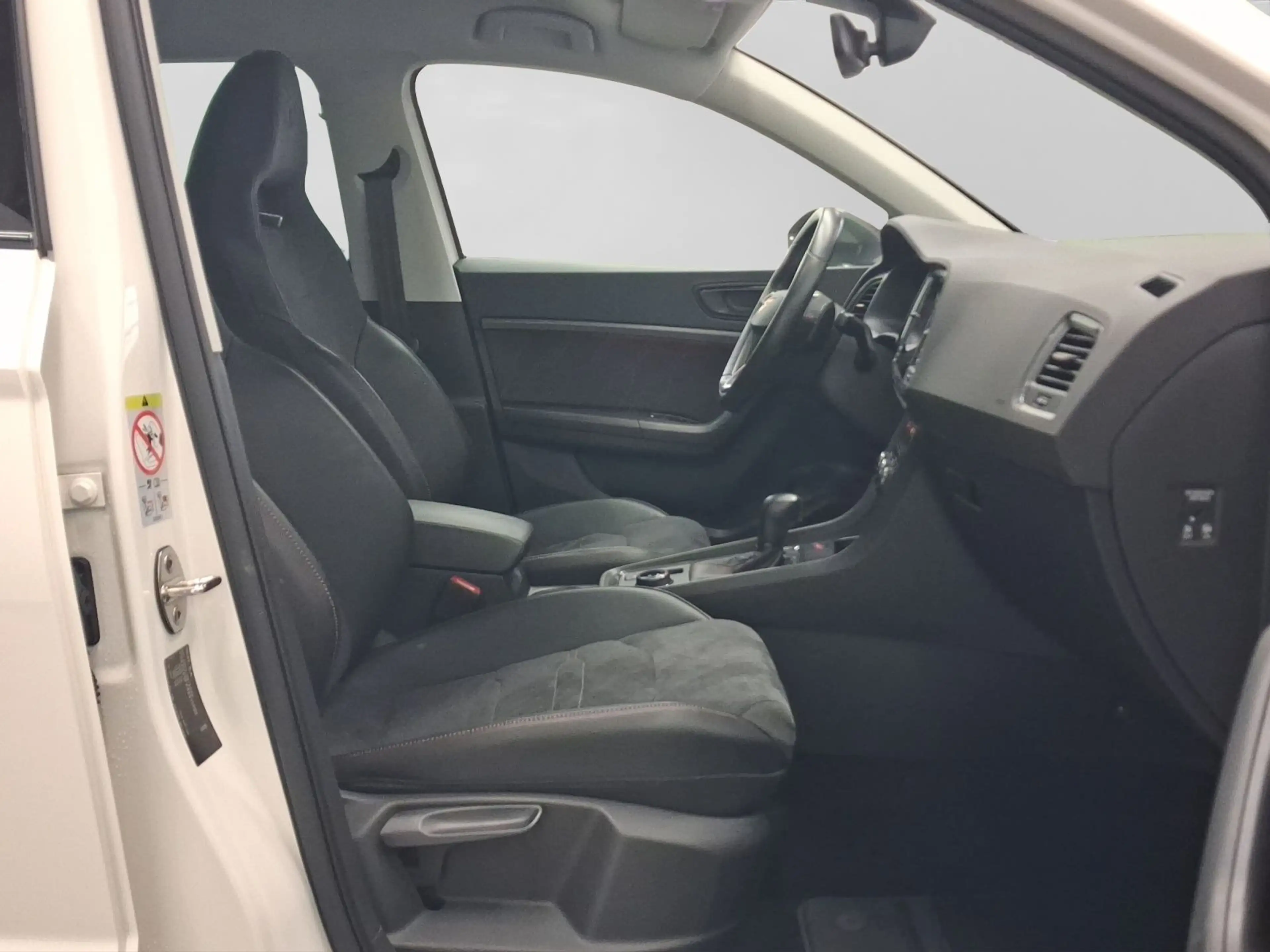 CUPRA Ateca 1.5 TSI DSG NAVI PARKLENK SITZH LED — photo 4