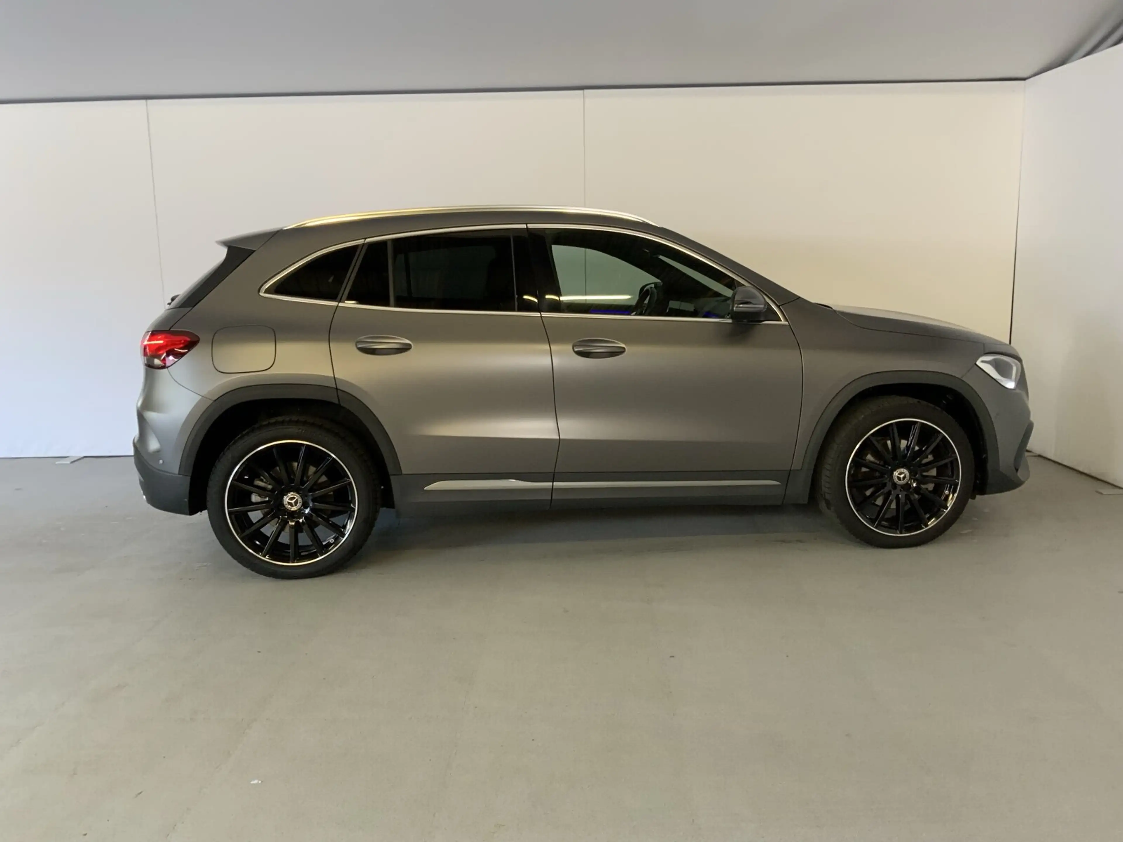 Mercedes-Benz GLA 250 GLA 250 e  AMG Line Navi/Styling/Autom./Klima — photo 4
