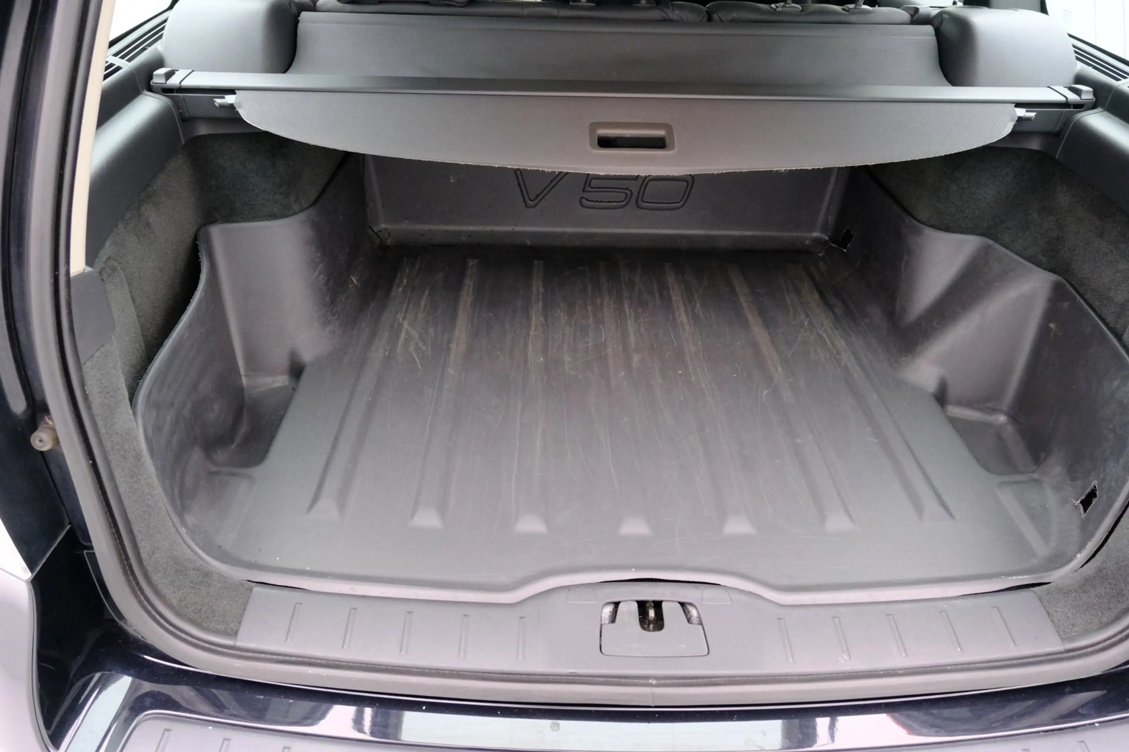 Volvo V50 2.0 Limited Edition Navi|Leder|LMV — photo 11