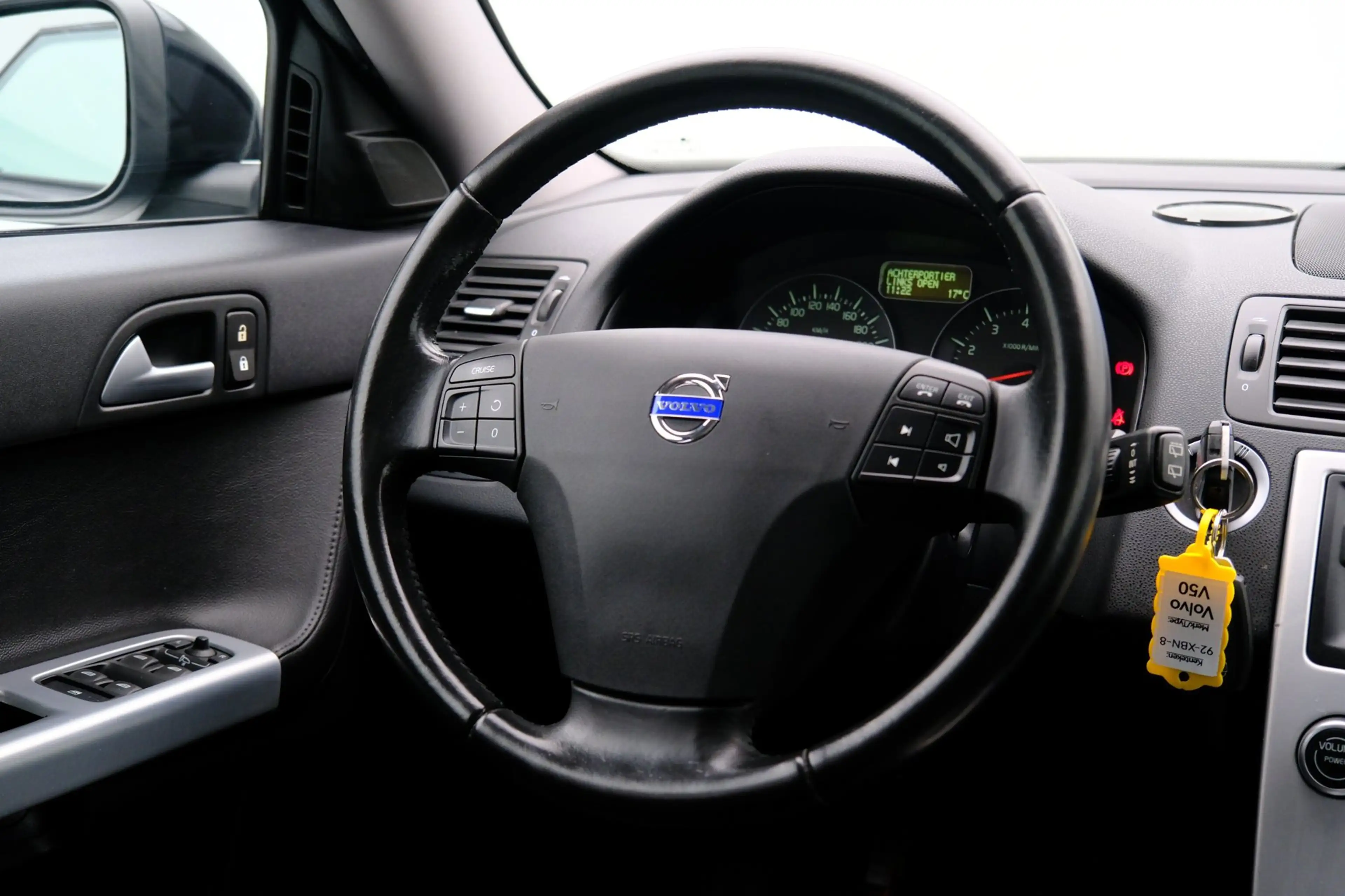 Volvo V50 2.0 Limited Edition Navi|Leder|LMV — photo 9