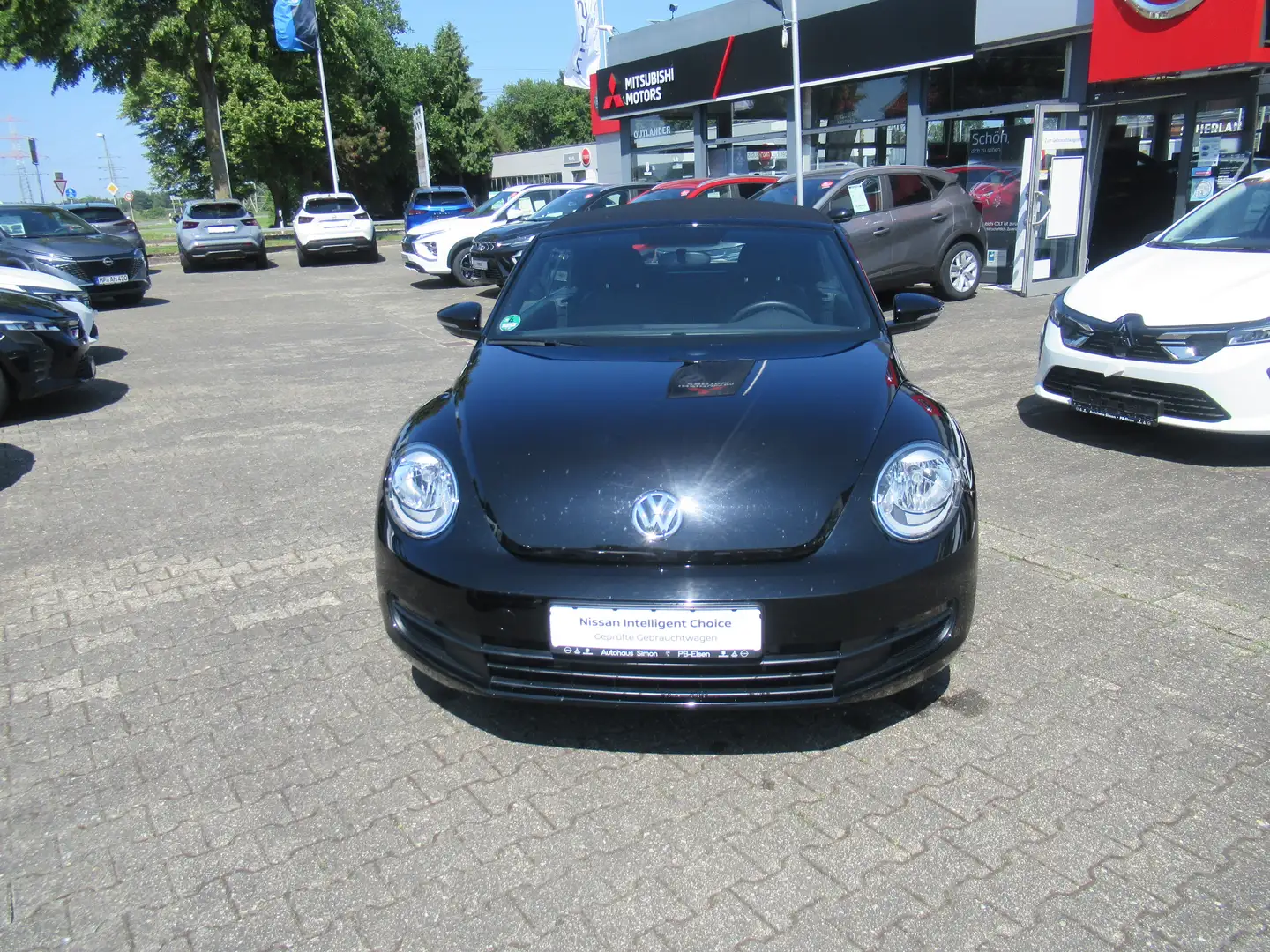 Volkswagen Beetle The Cabriolet 1.2 TSI (BlueMotion Tech) Schwarz - 2