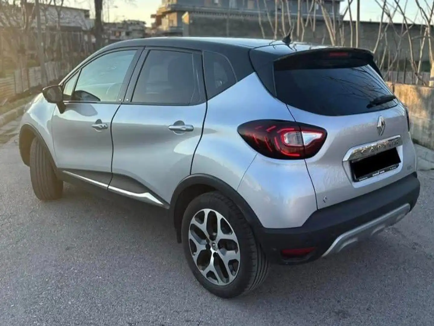 Renault Captur Captur I 2018 1.5 dci Bose 90cv Grigio - 2