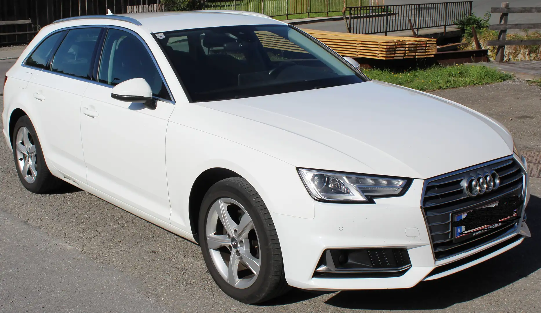 Audi A4 A4 Avant 35 TDI sport S-tronic sport Weiß - 2