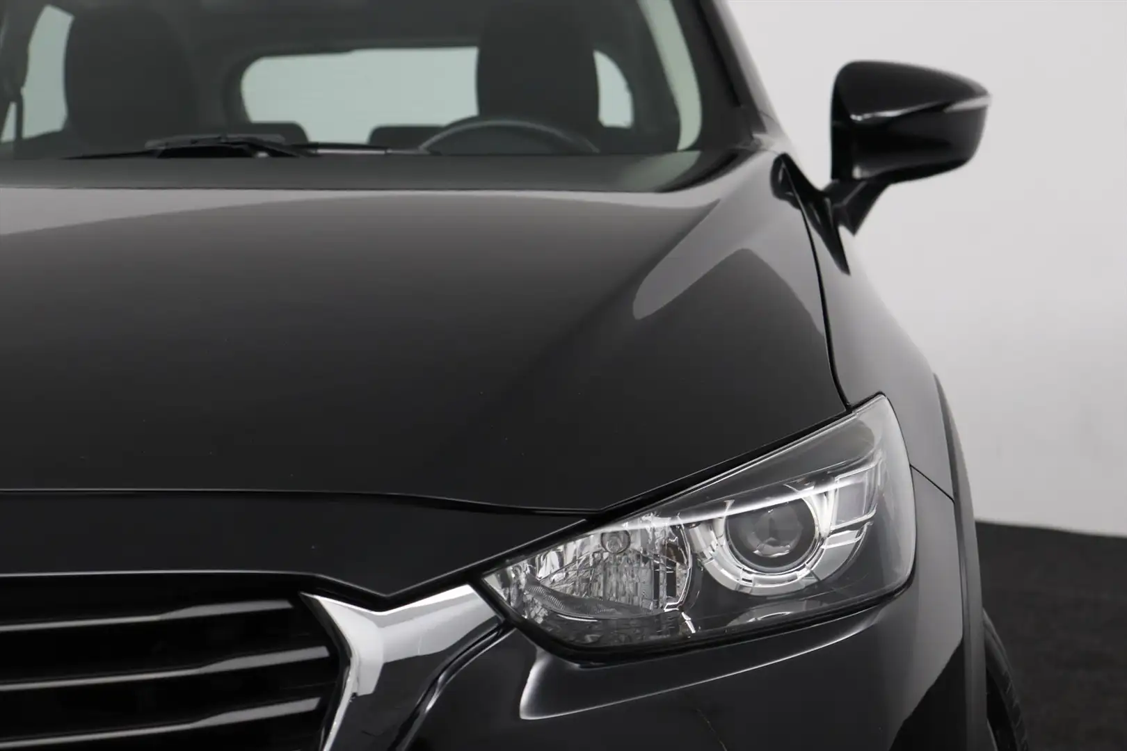Mazda CX-3 2.0 SKYACTIV-G 120 TS ECC/CRUISE/NAV/KEYLESS.ENTRY Schwarz - 2