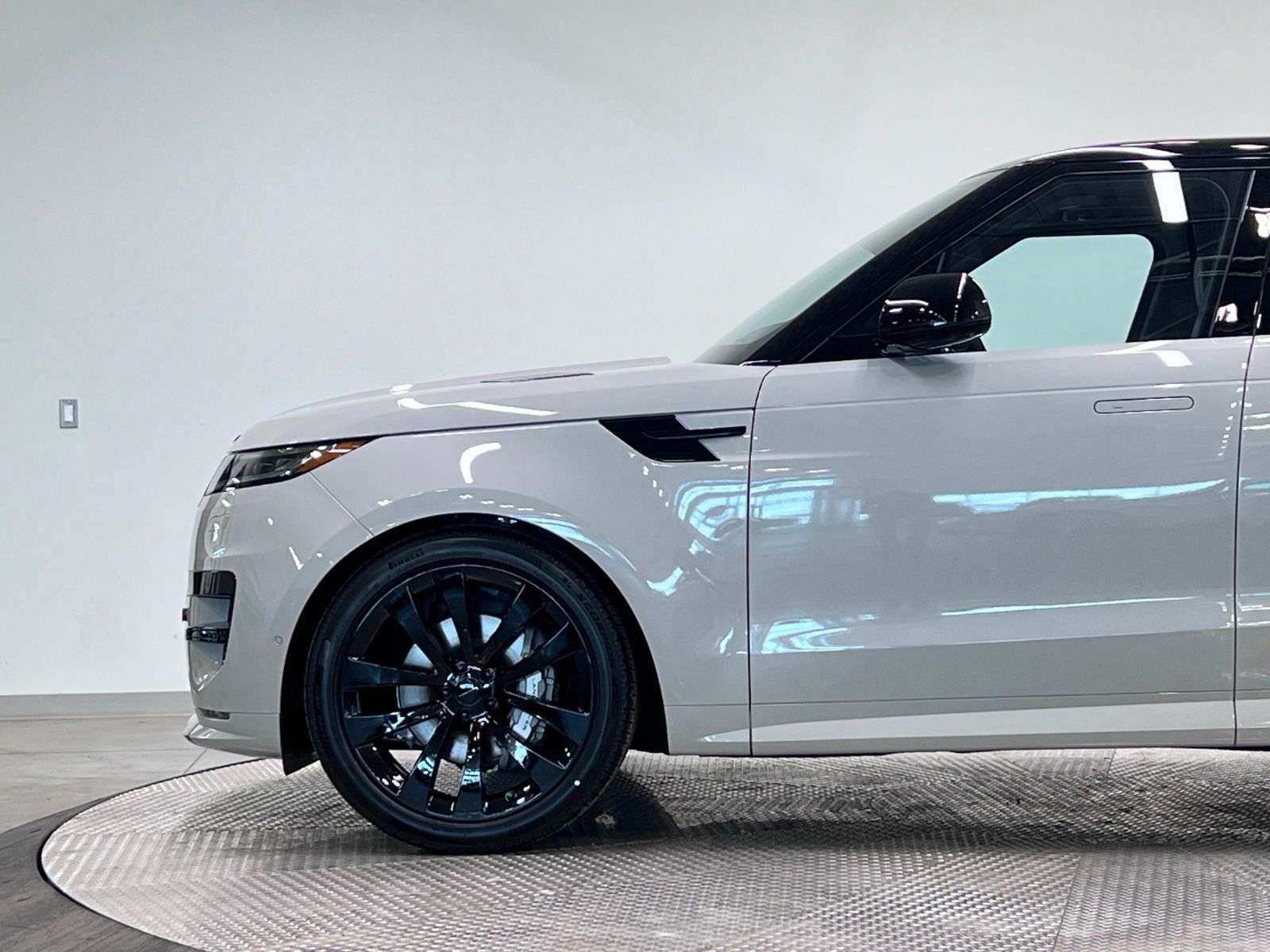 2026 Land Rover Range Rover Sport P400 DYNAMIC HSE thumb 9