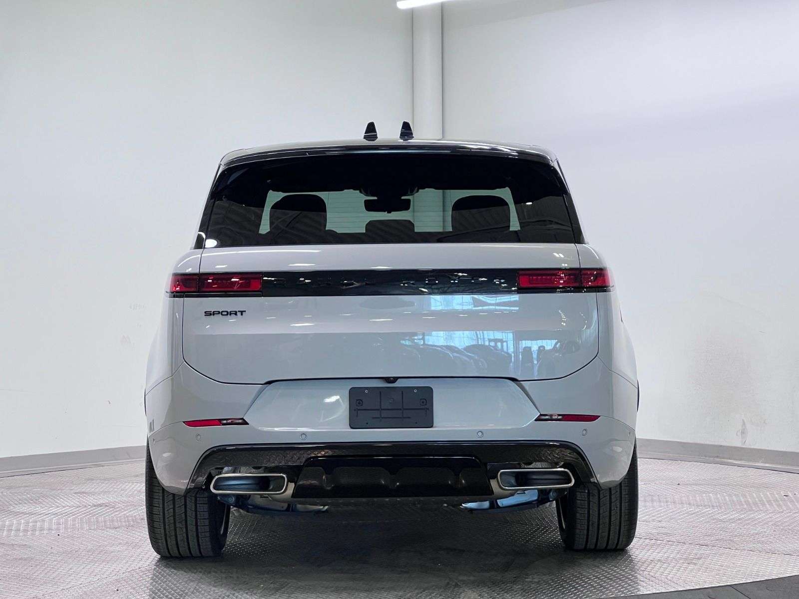 2026 Land Rover Range Rover Sport P400 DYNAMIC HSE thumb 6
