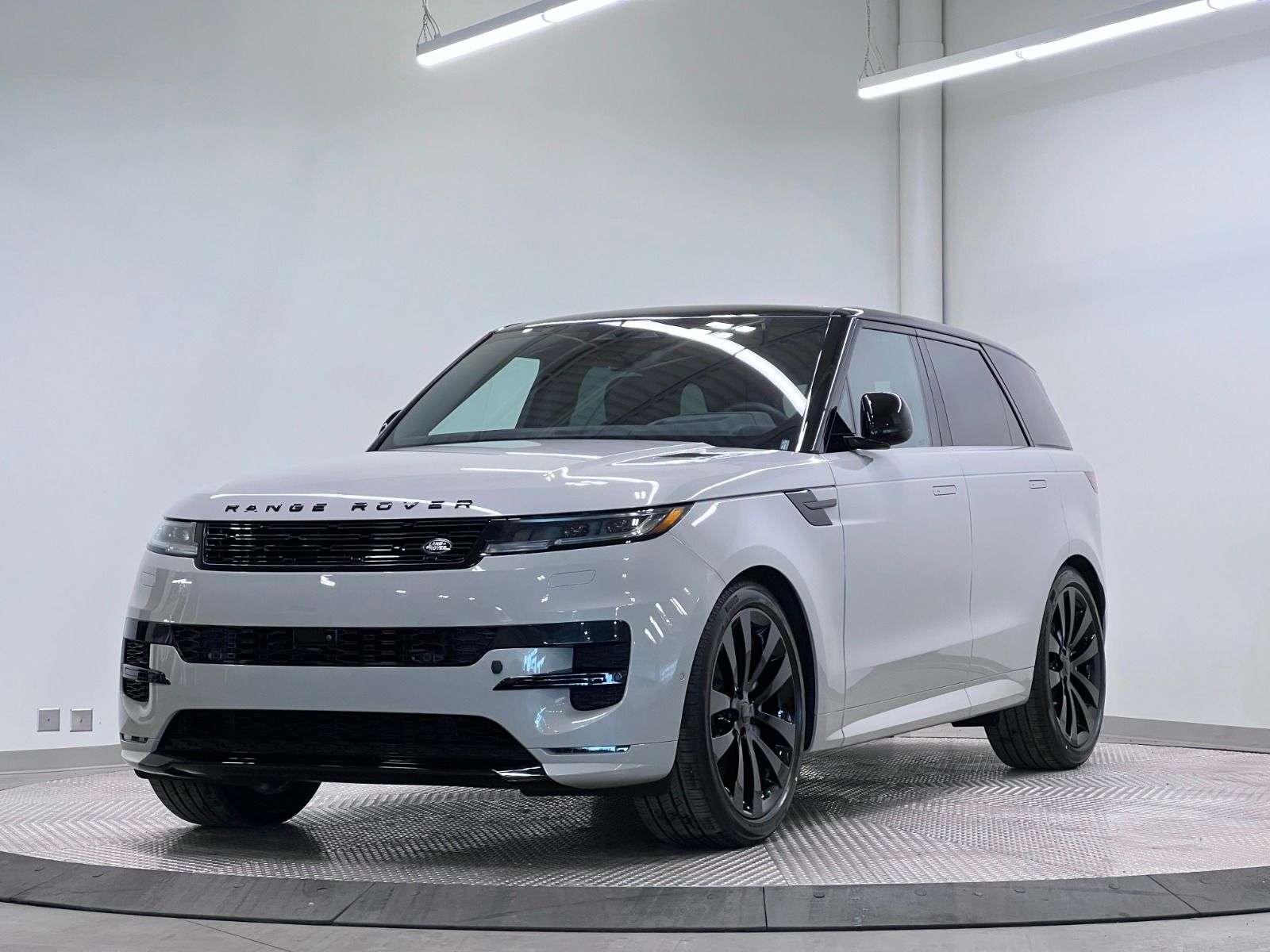 2026 Land Rover Range Rover Sport P400 DYNAMIC HSE