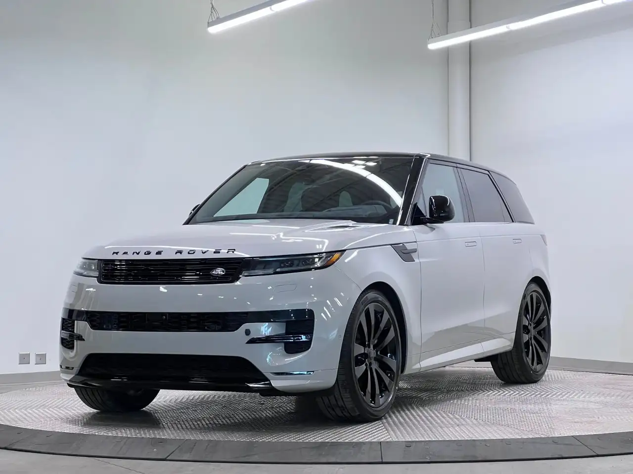2026 Land Rover Range Rover Sport
