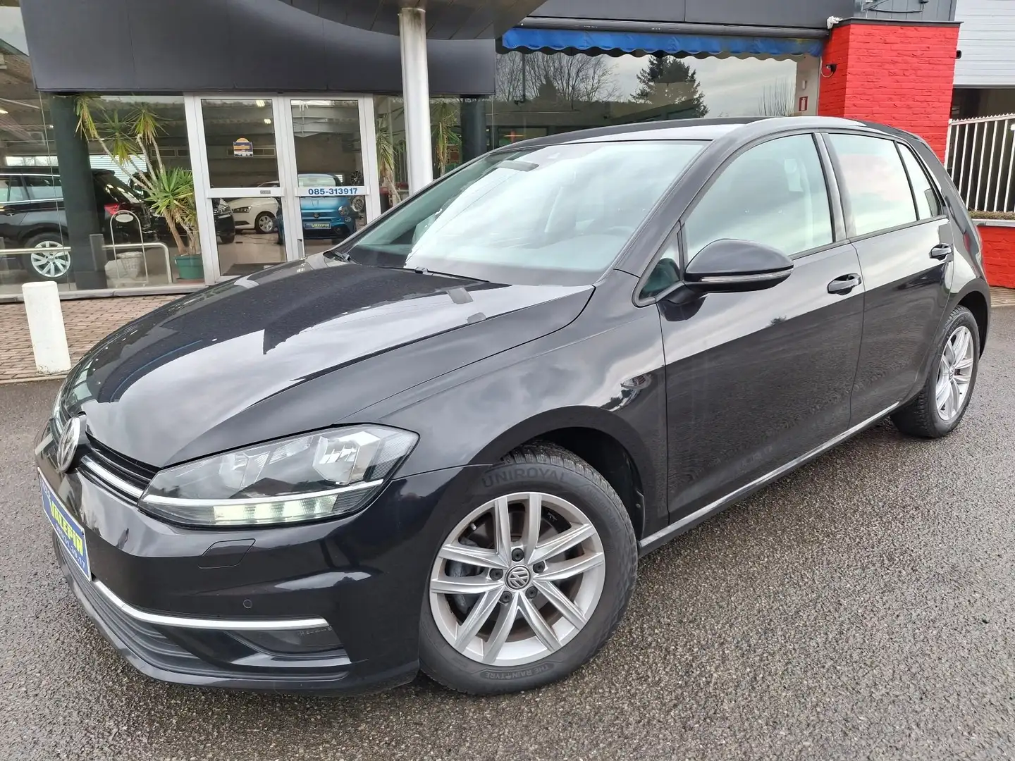 Volkswagen Golf 1.6TDi 116cv AUT DSG Highline GPS/CARPLAY/COCKPIT Schwarz - 1