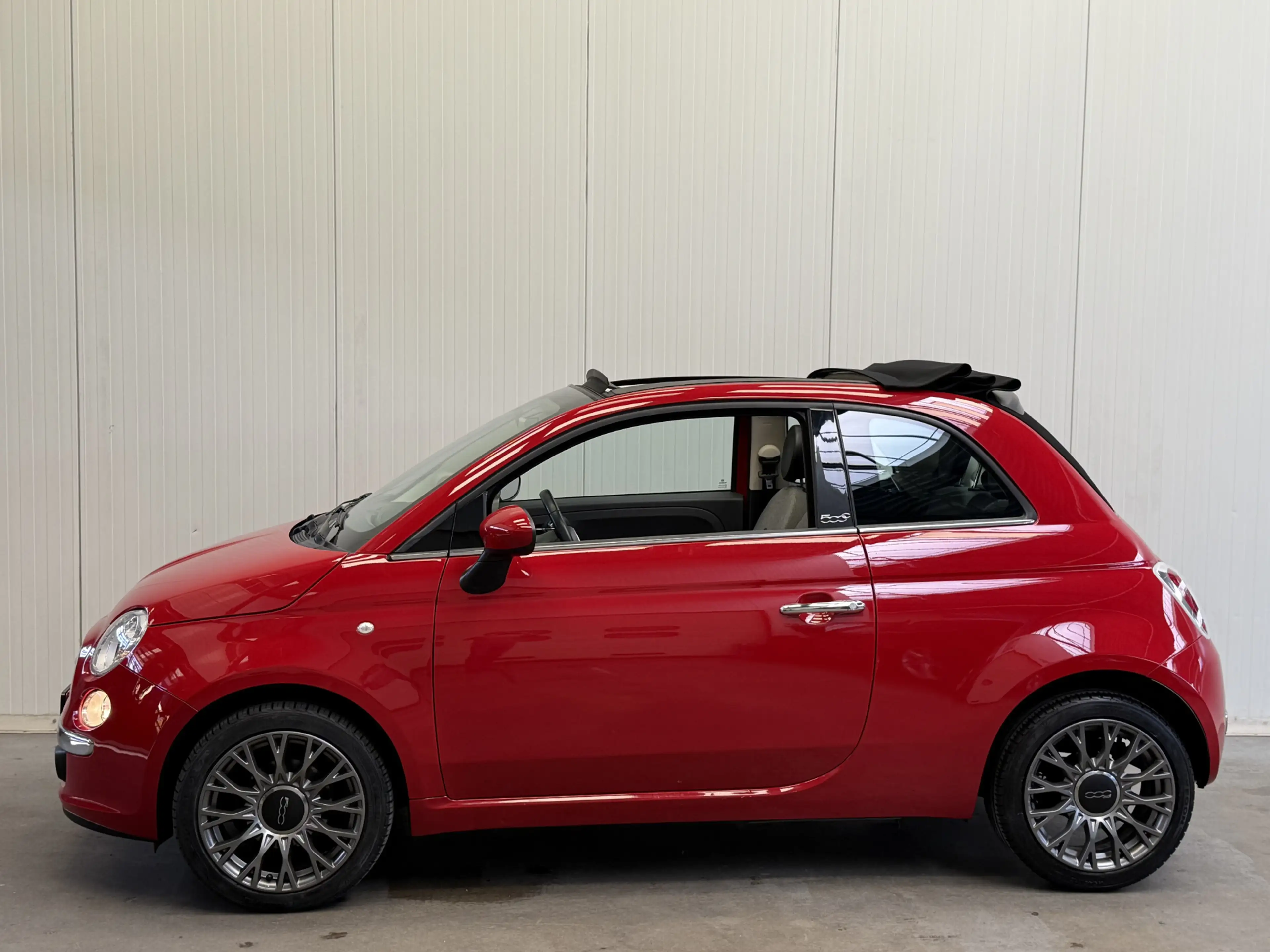 Fiat 500C 0.9 TwinAir Lounge Sport Cabriolet SPORT INT-AIRCO — photo 4