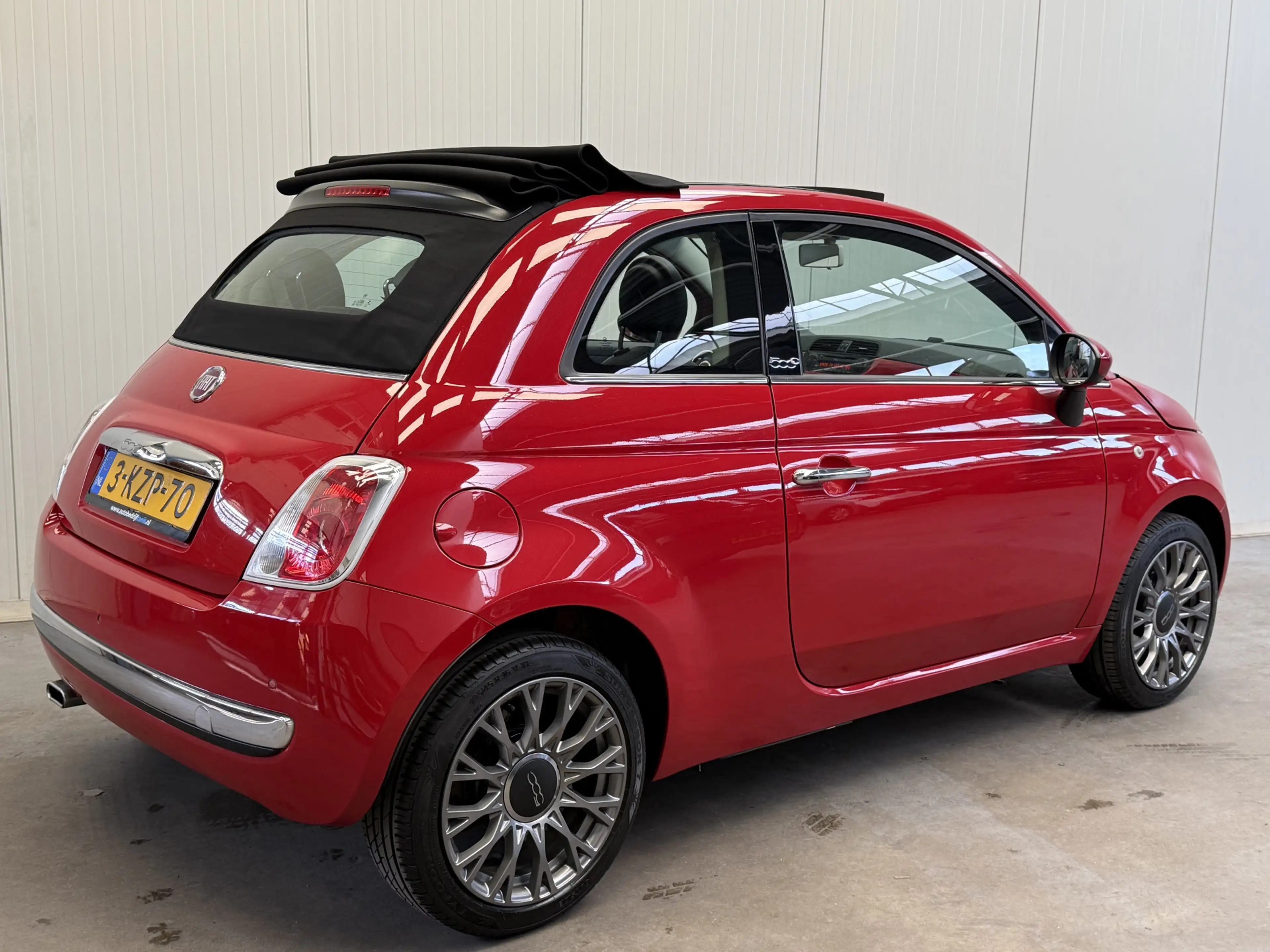 Fiat 500C 0.9 TwinAir Lounge Sport Cabriolet SPORT INT-AIRCO — photo 2