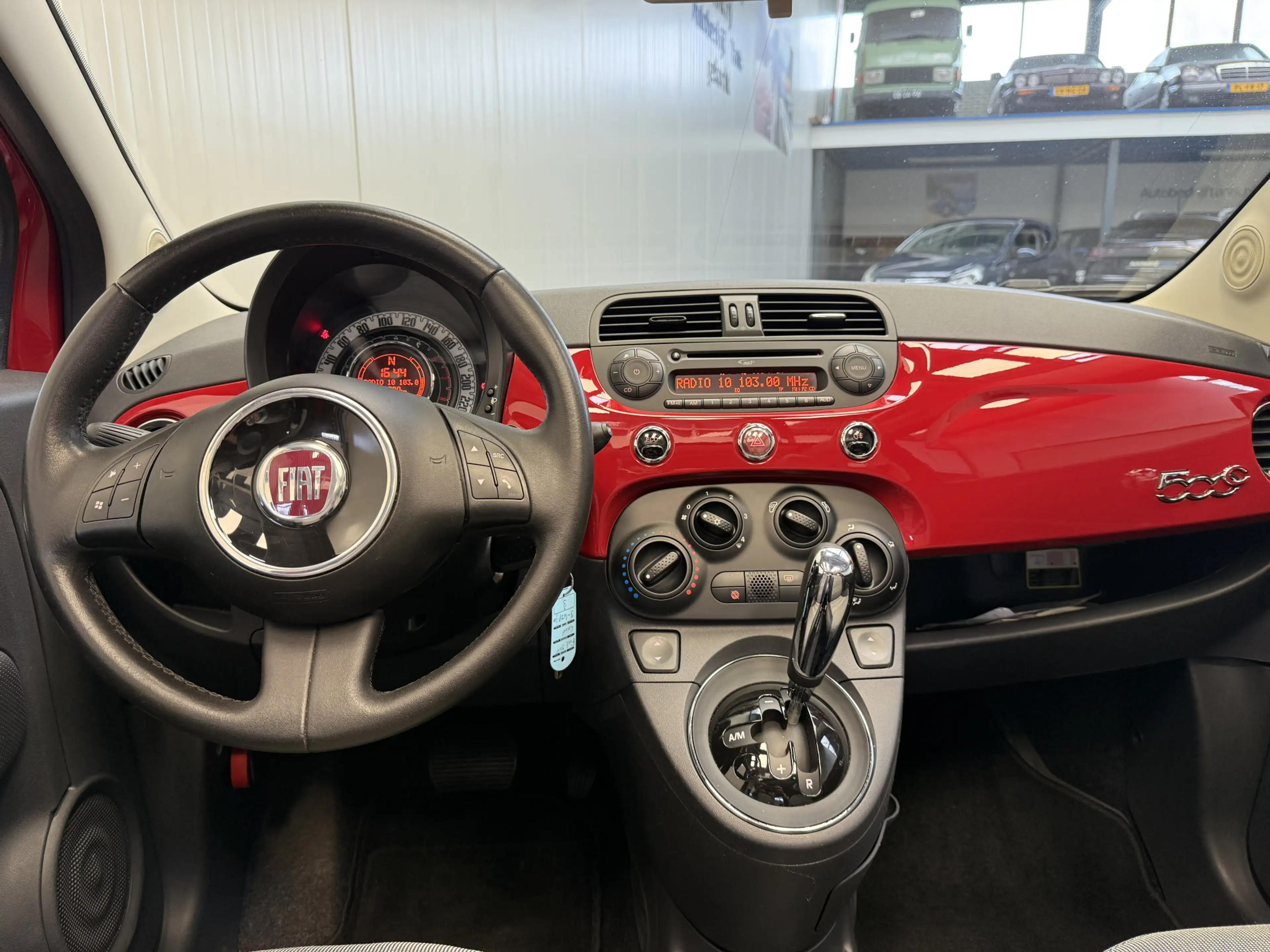 Fiat 500C 0.9 TwinAir Lounge Sport Cabriolet SPORT INT-AIRCO — photo 5
