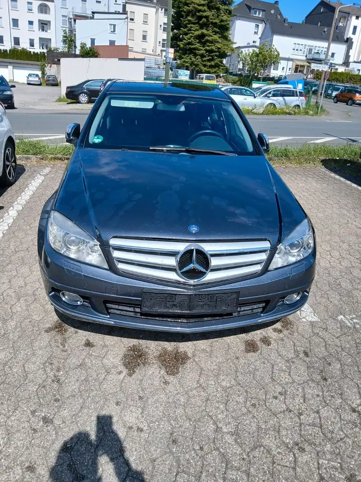 Mercedes-Benz C 320