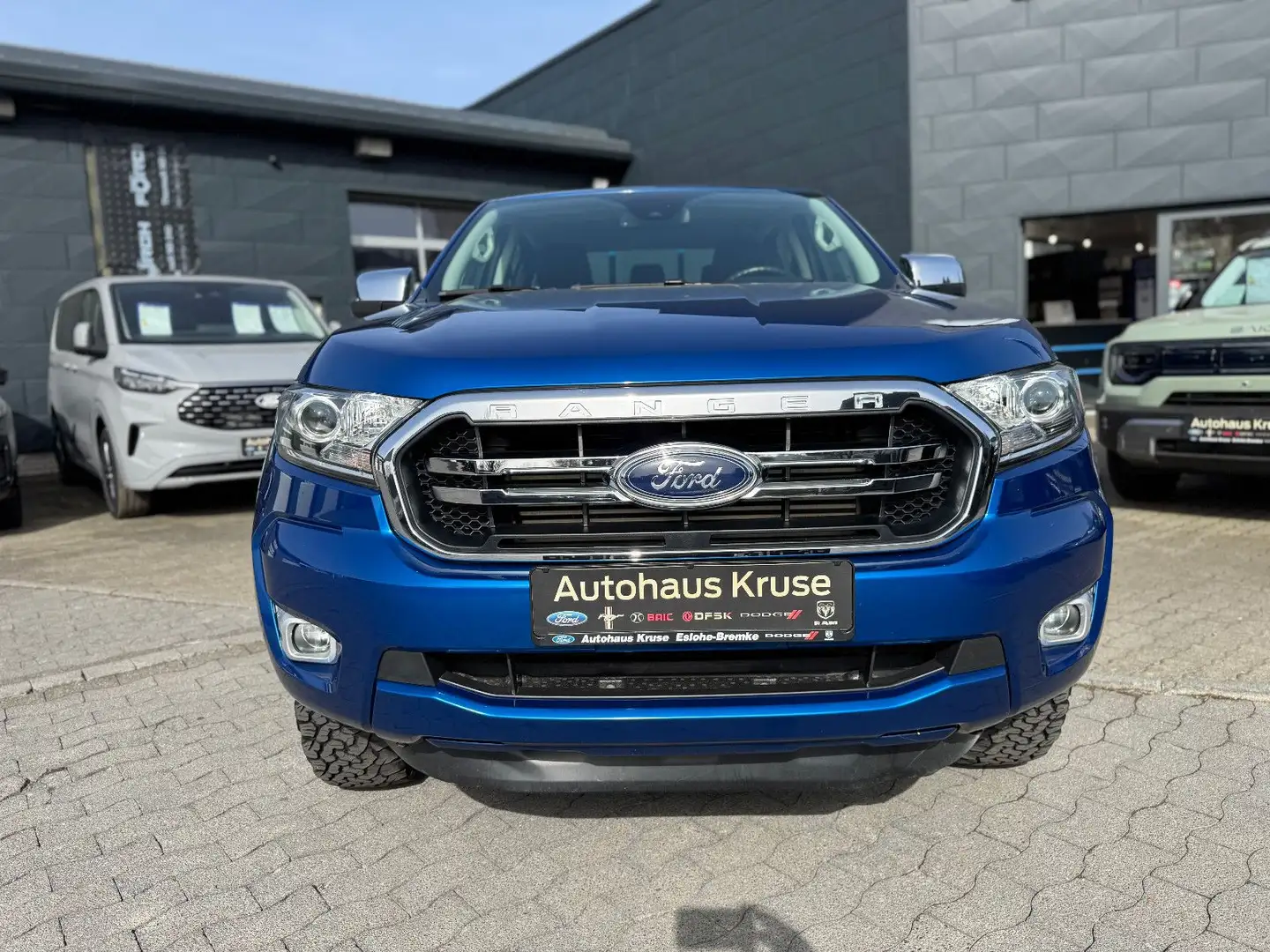 Ford Ranger XLT Doppelkabine 4x4 Blau - 2