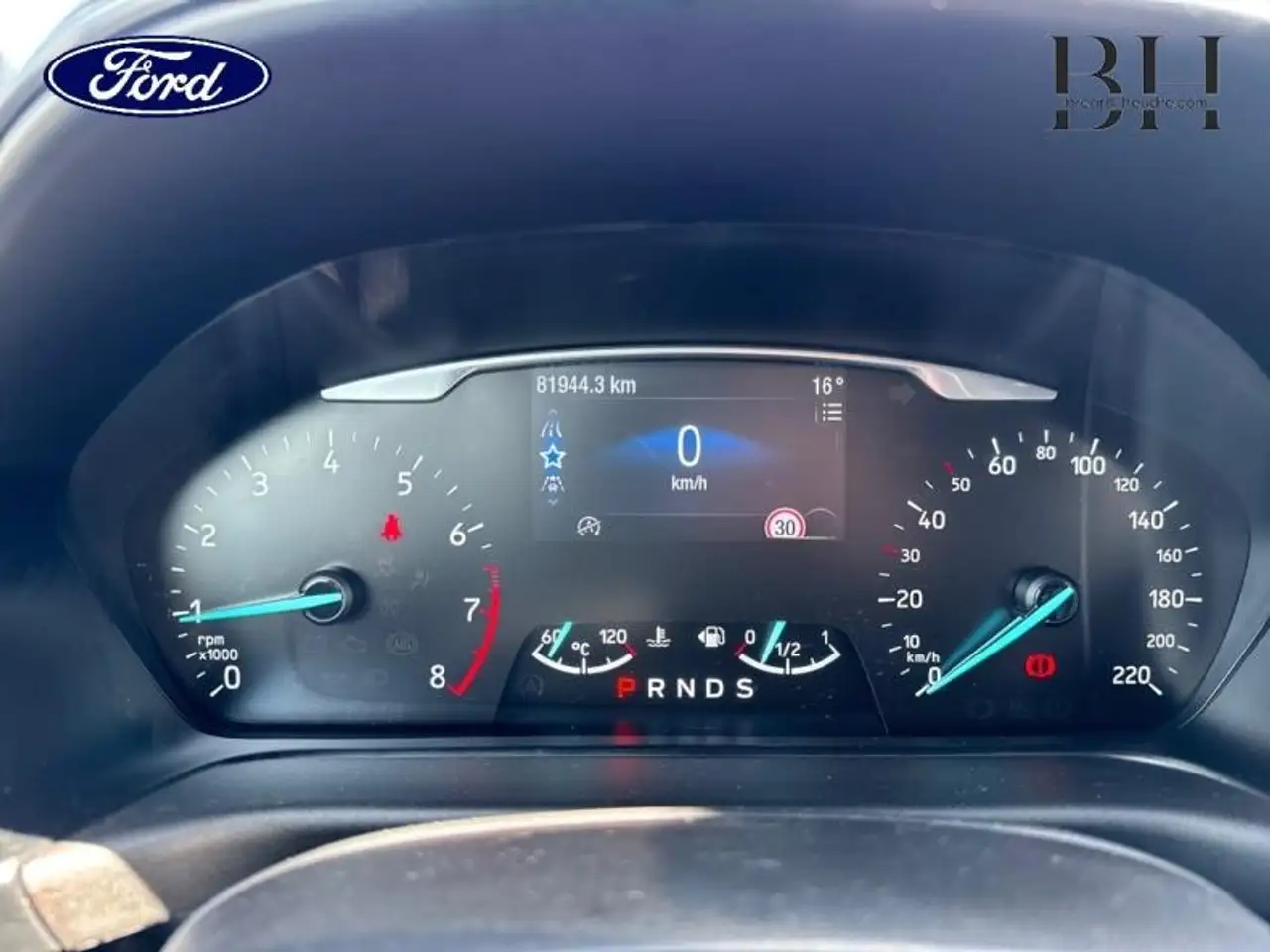 Ford Fiesta Active — photo 10
