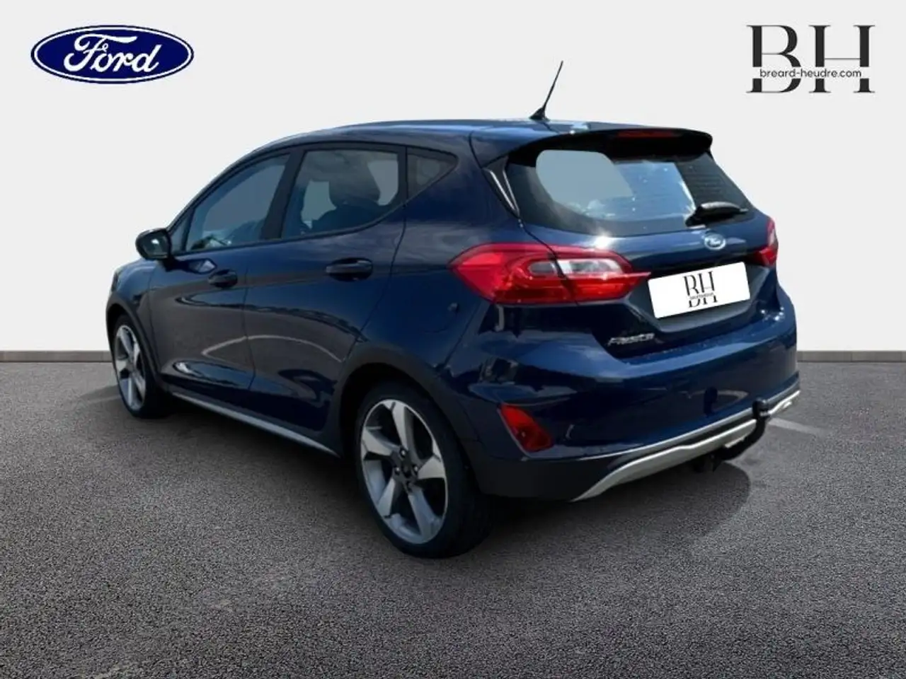 Ford Fiesta Active — photo 7