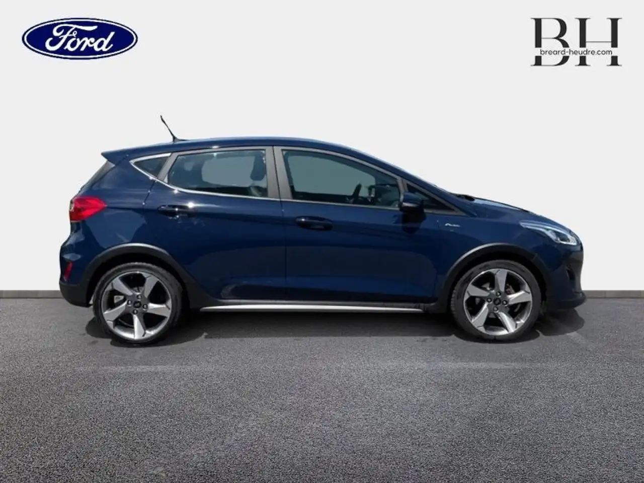 Ford Fiesta Active — photo 4