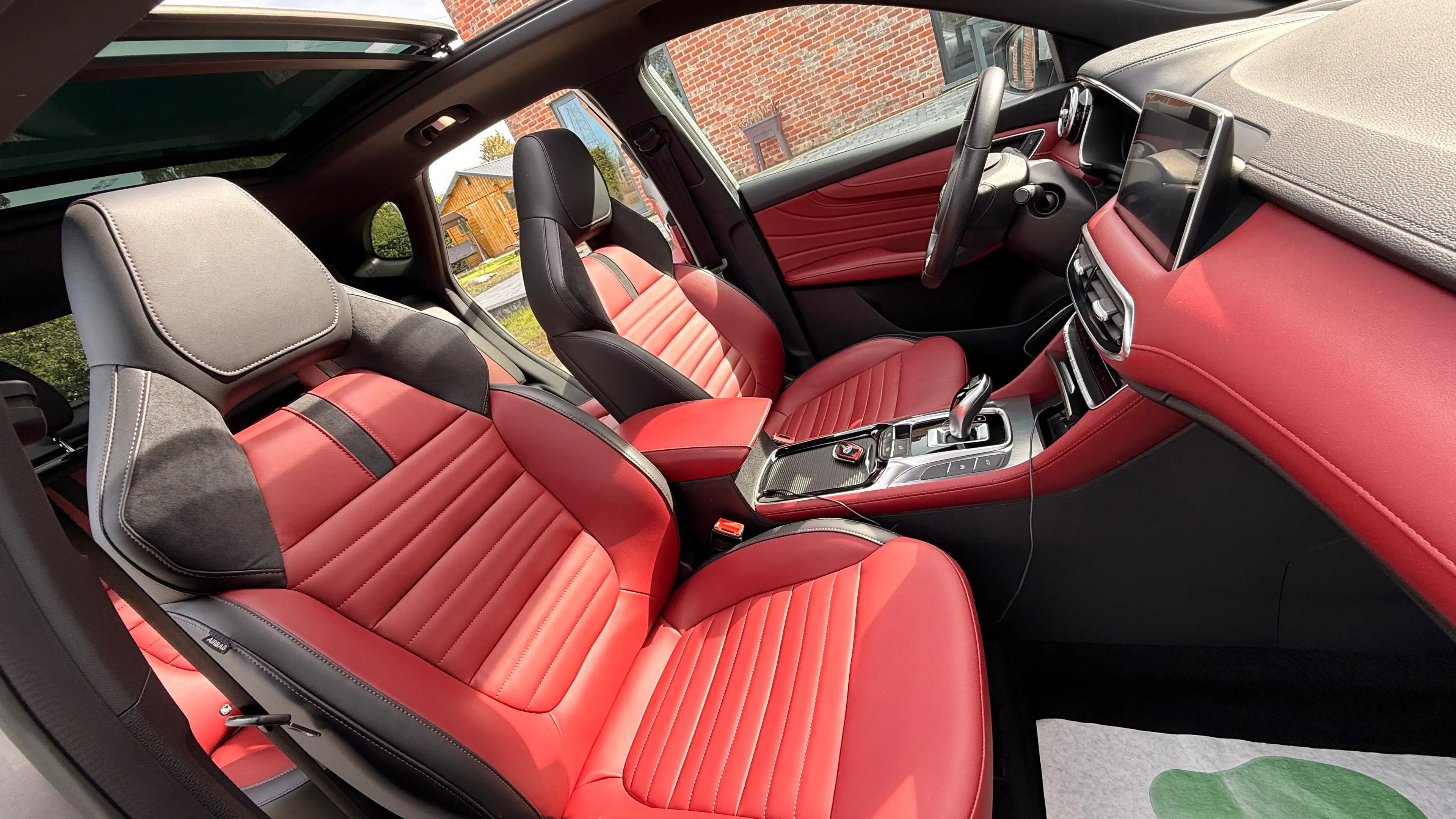 MG HS HS 1.5 T-GDi Luxury DCT, Toit ouvrant Pano, Cuir, cruise, CarPlay — photo 9