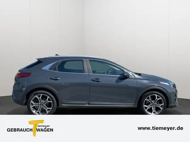 Kia Xceed view 4