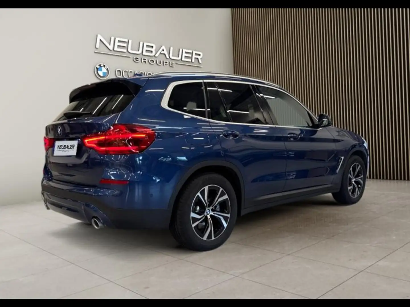 BMW X3 xDrive20iA 184ch  Business Design Bleu - 2