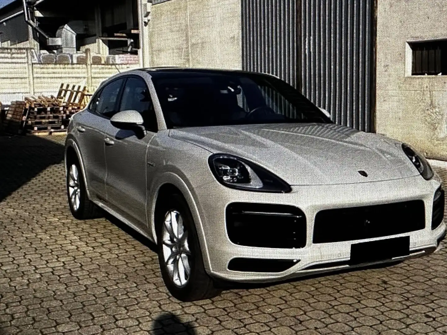 Porsche Cayenne (9YB) 3.0 V6 462CH E-HYBRID Gris - 2
