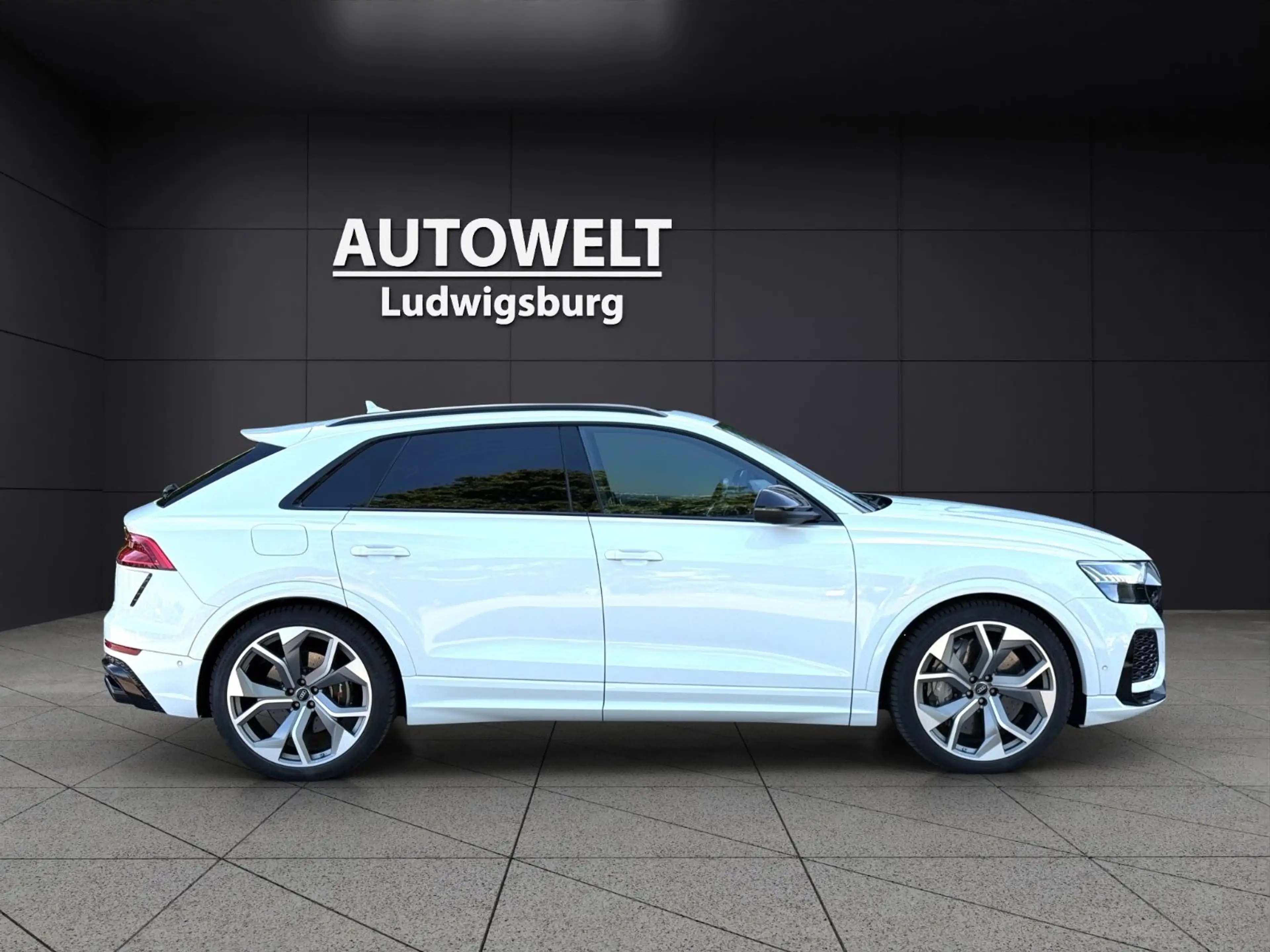 Audi RS Q8 RS Q8 4.0TFSI quattro ACC-MATRIX-PANO-AGA-RS-B&O — photo 4