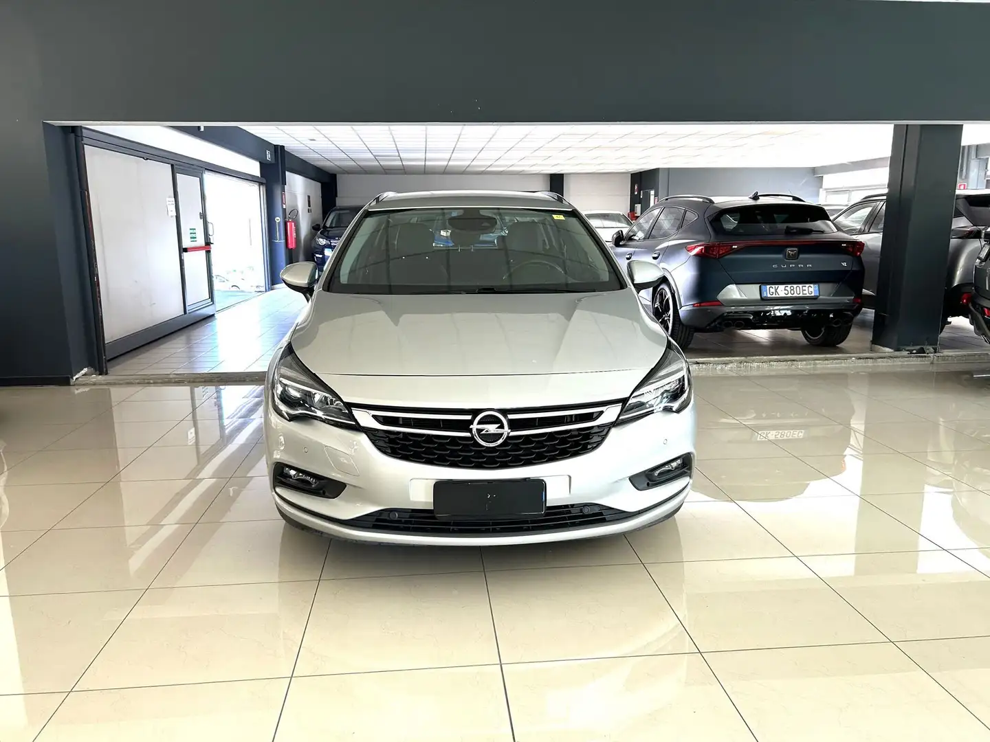 Opel Astra 1.6 CDTi 136CV Sports Tourer Innovation Autom Argento - 2