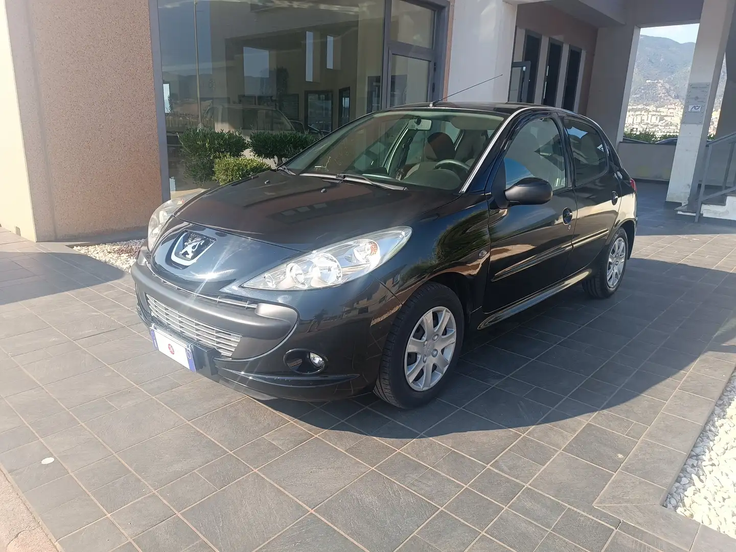 Peugeot 206 206 Plus Plus 5p 1.1 Trendy eco-Gpl Noir - 1