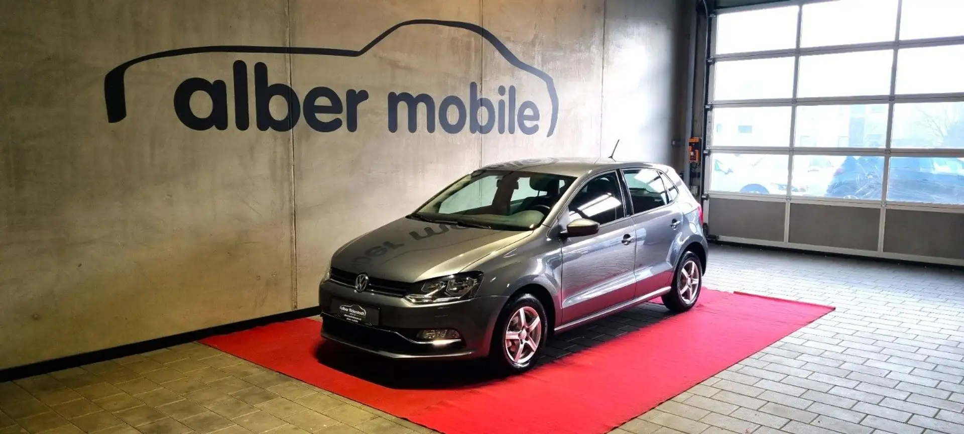 Volkswagen Polo V Comfortline orig.16000km1.H. Klima Sitzh. Grau - 1