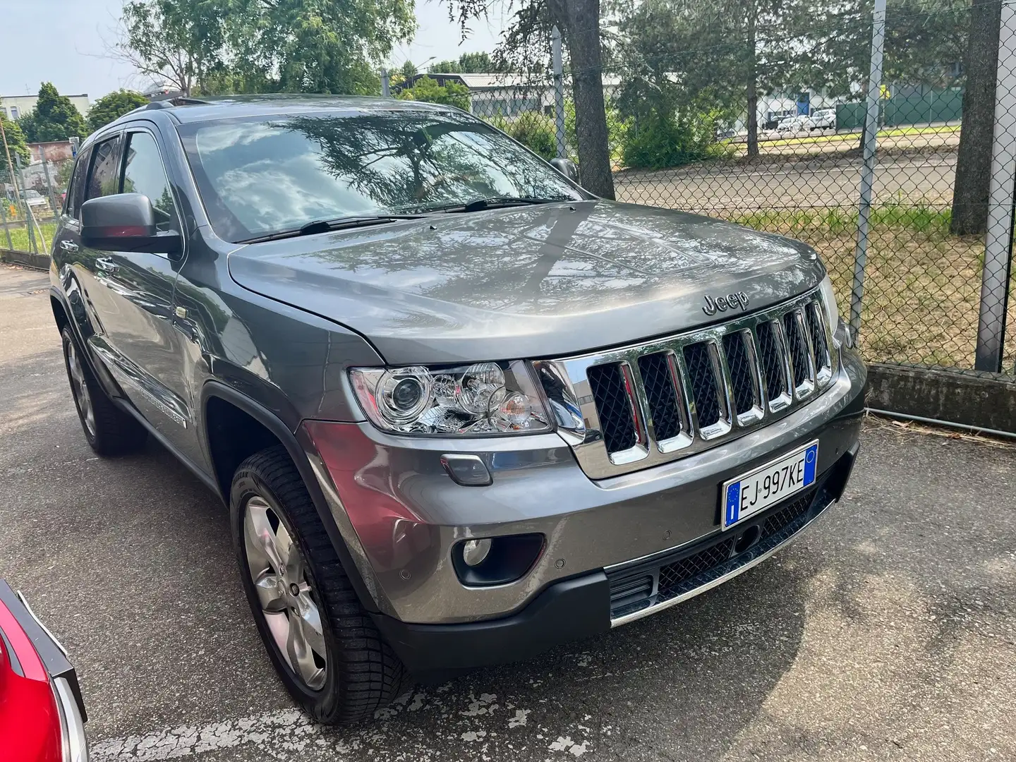 Jeep Grand Cherokee 3.0 crd Overland auto Grijs - 1