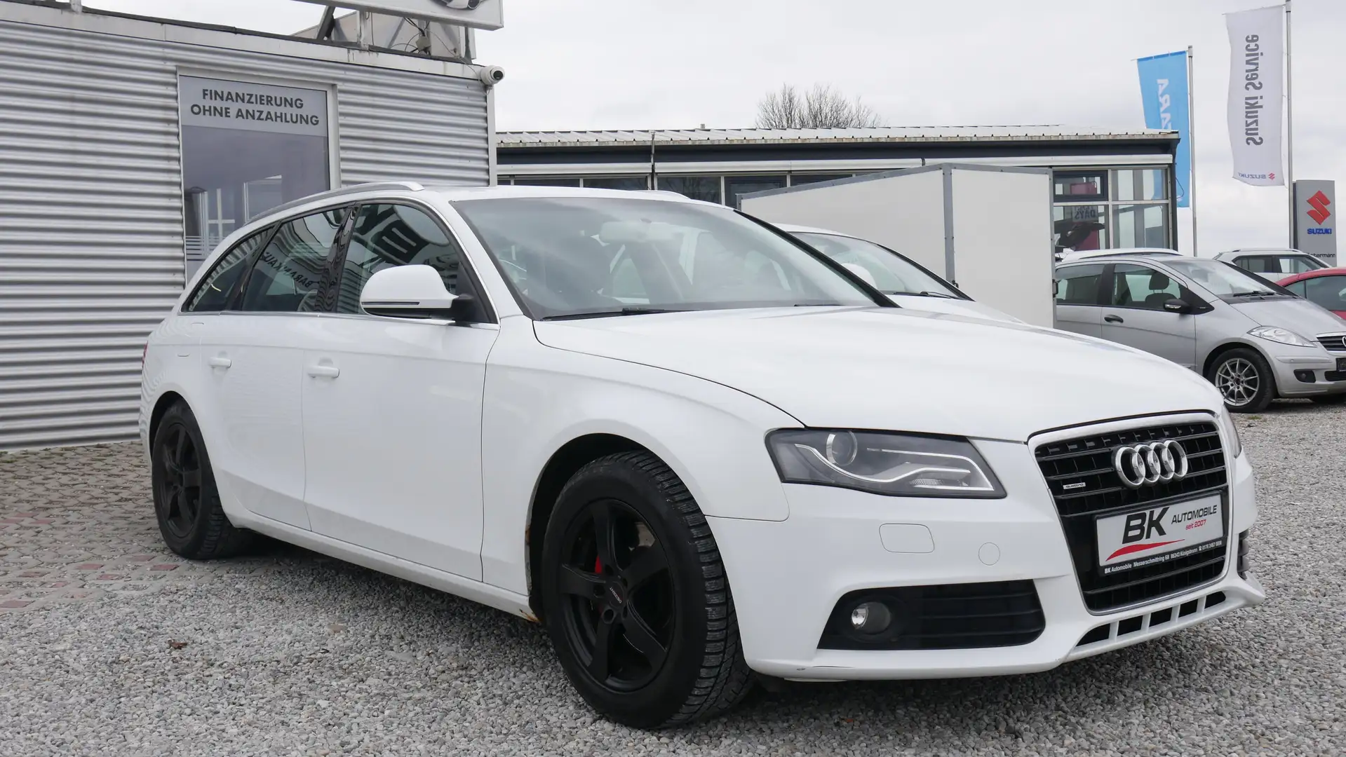 Audi A4 Quattro Automatik TÜV,- Kundendienst Neu Klima Blanco - 1