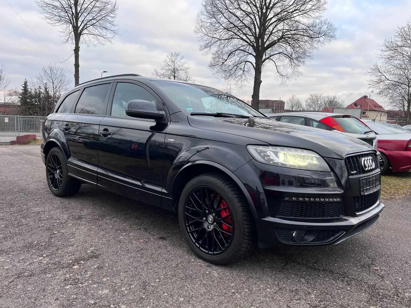 Audi Q7 3.0 TDI clean diesel quattro (180kW) (Euro6) Schwarz - 1