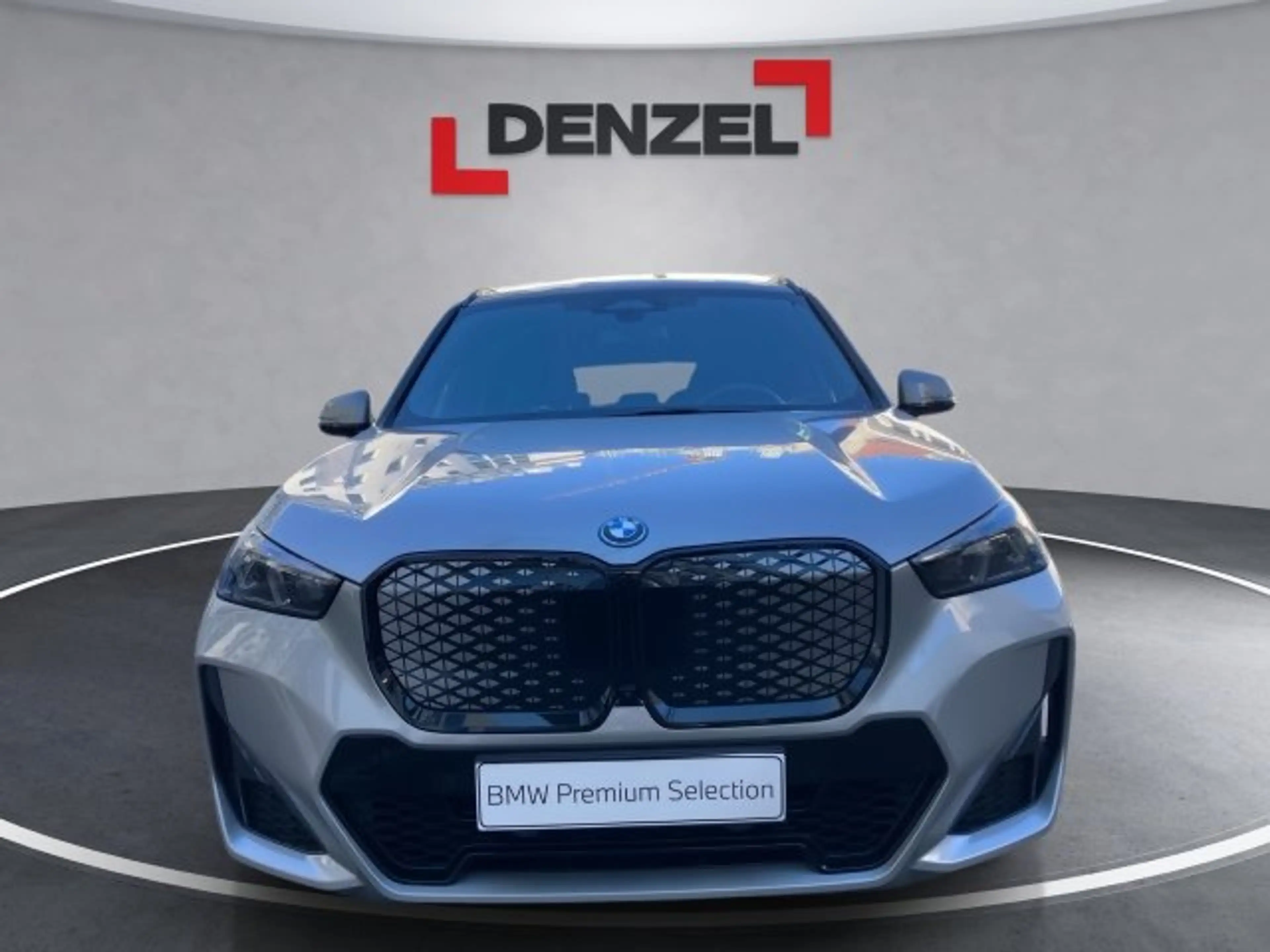 BMW iX1 eDrive20 U11 HB0 — photo 3