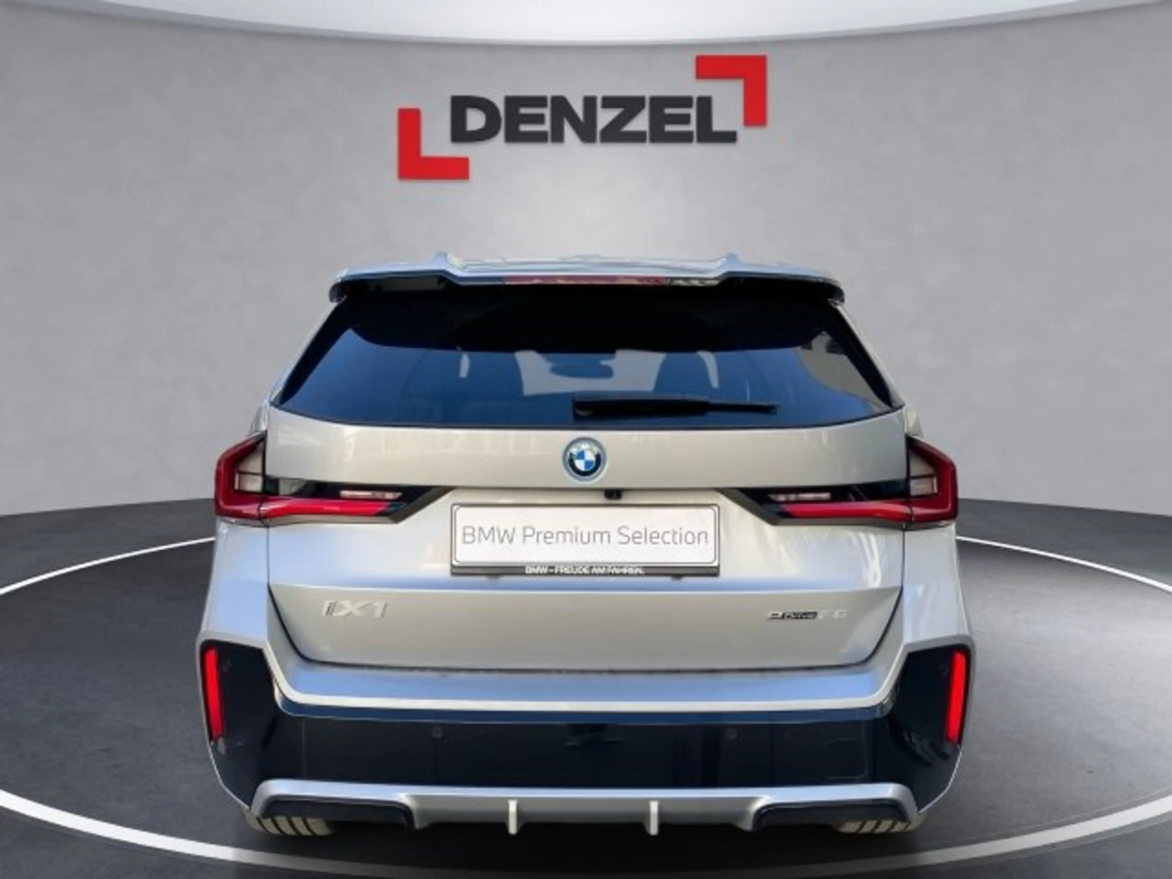 BMW iX1 eDrive20 U11 HB0 — photo 5