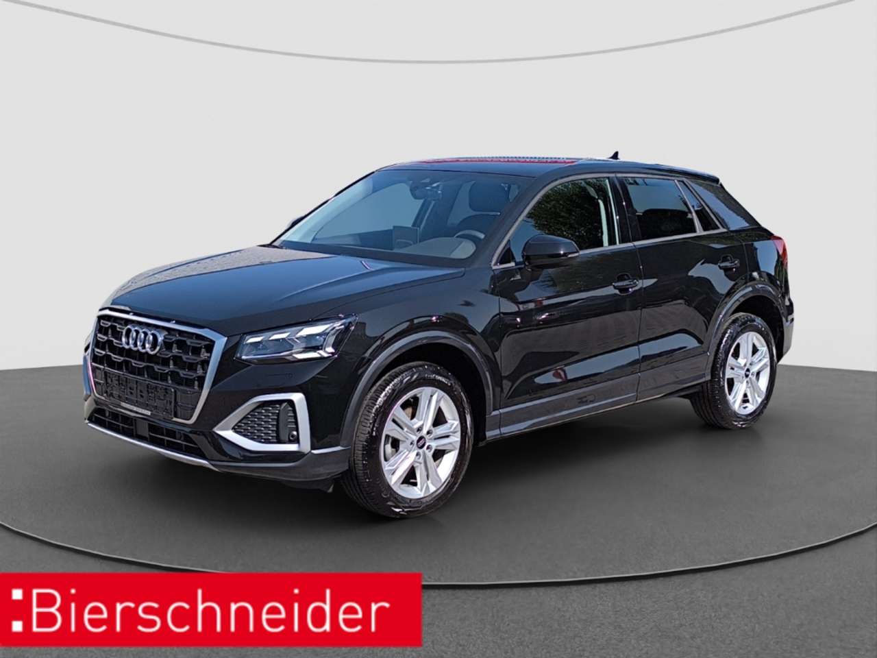 Audi Q2 2024 — 35 TFSI advanced MATRIX-LED RFK PDC