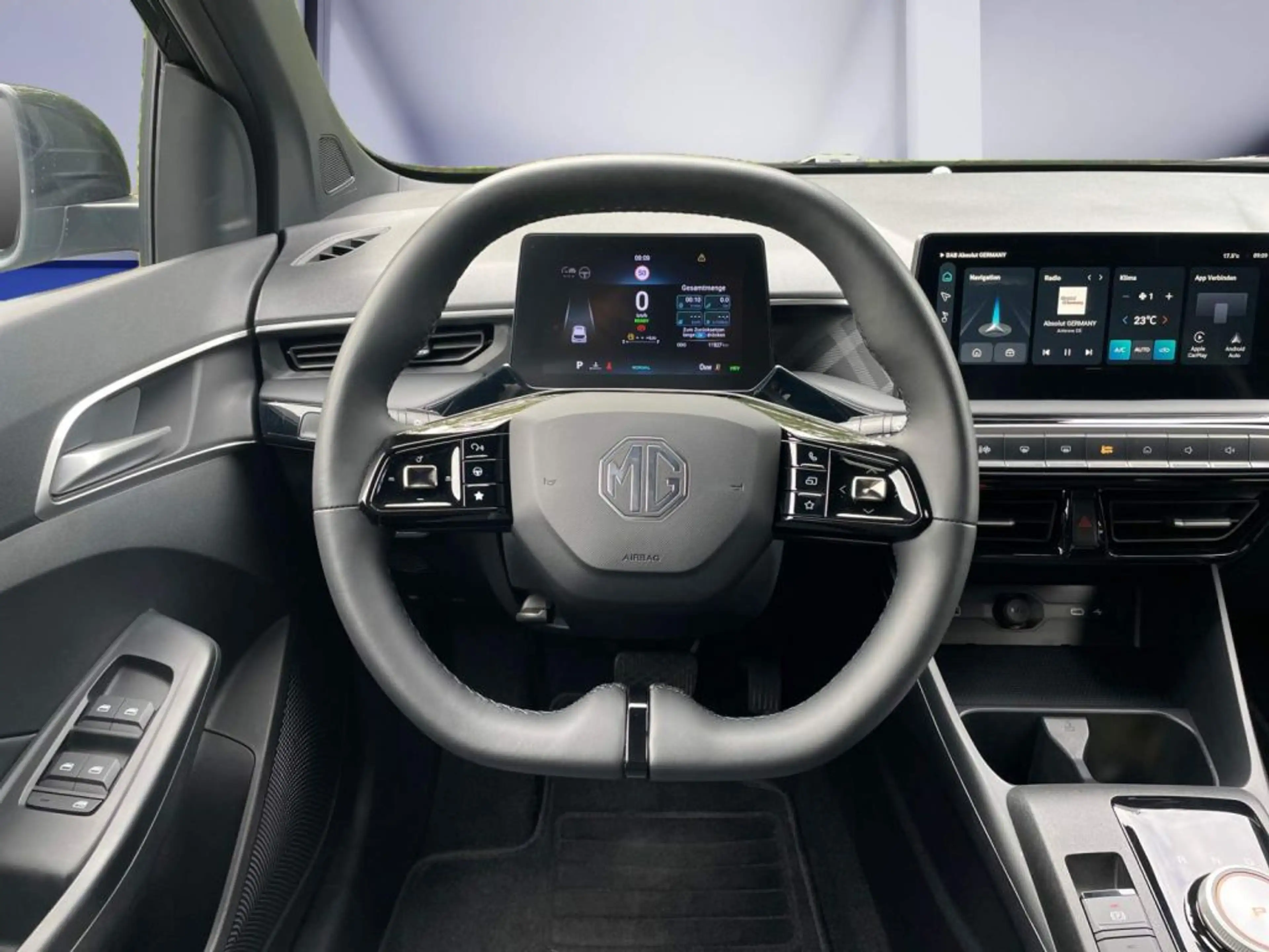 MG MG3 3 Hybrid+ Luxury — photo 11