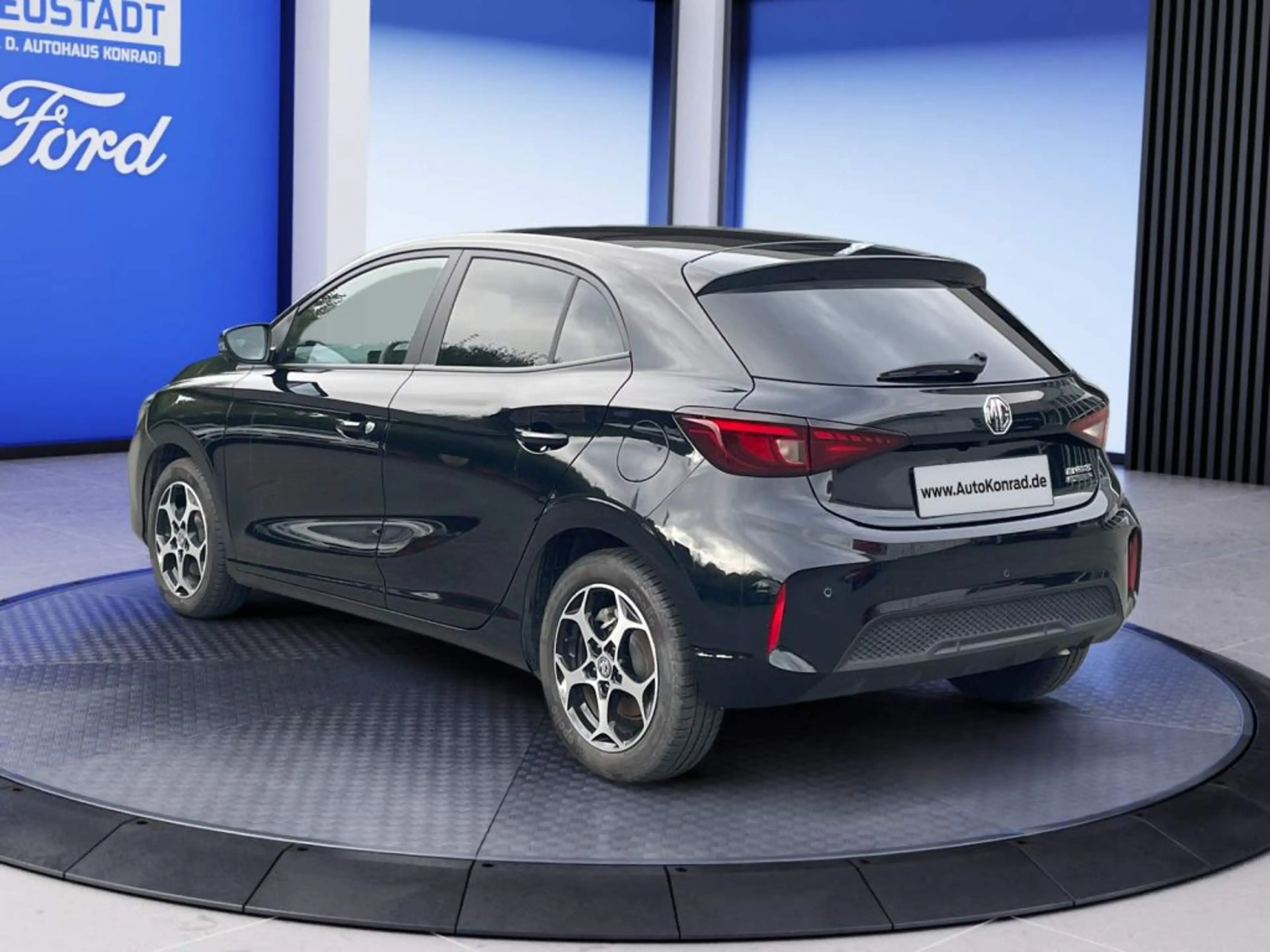 MG MG3 3 Hybrid+ Luxury — photo 4