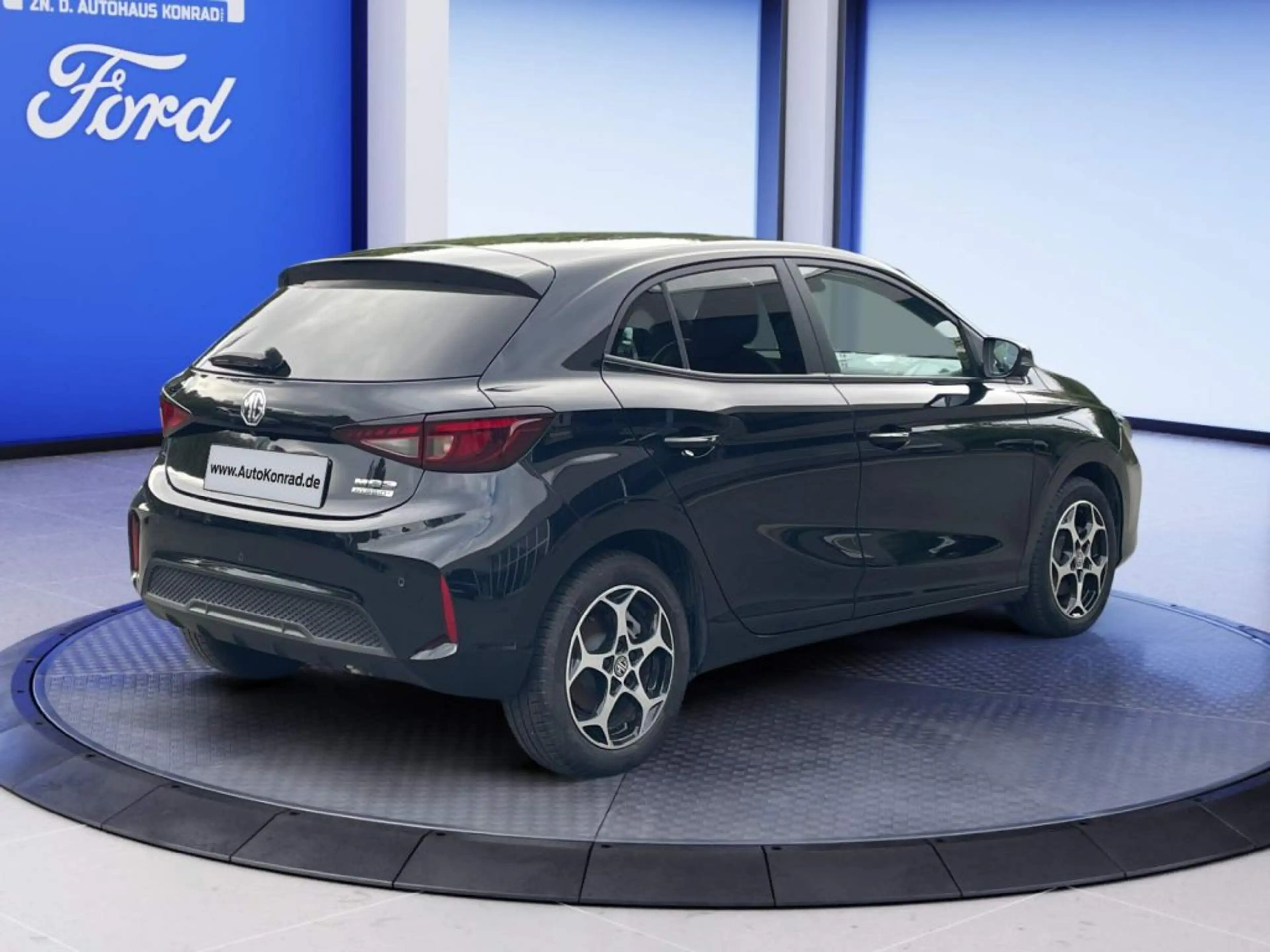 MG MG3 3 Hybrid+ Luxury — photo 5