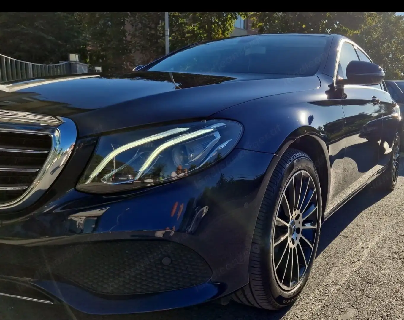 Mercedes-Benz E 350 d Aut. Blau - 1