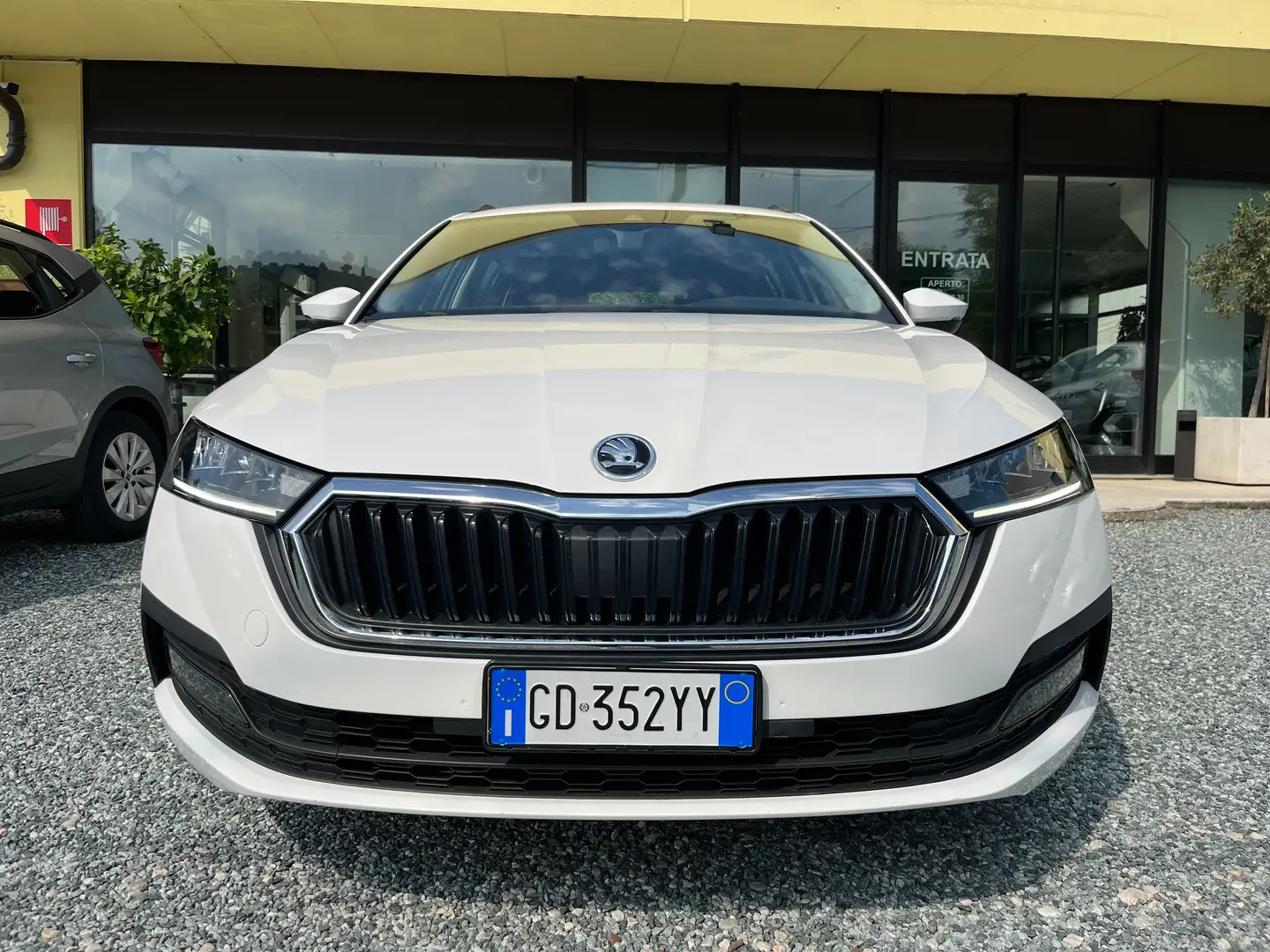 Skoda Octavia Octavia Wagon 2.0 tdi evo Executive 115cv Bianco - 2