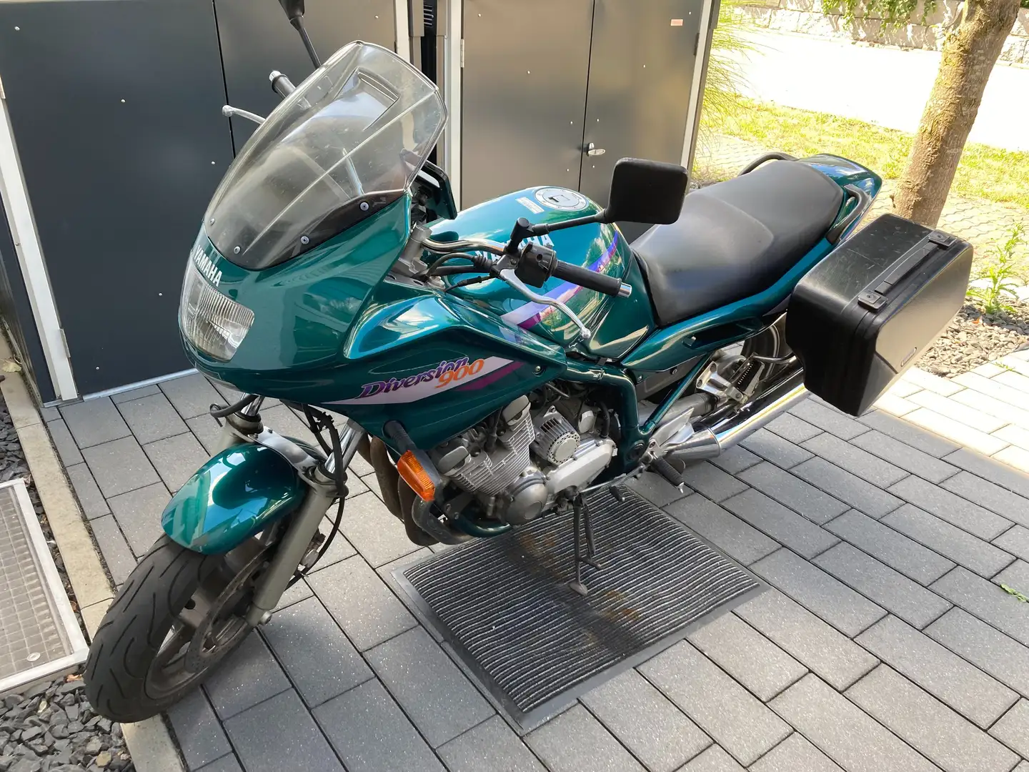 Yamaha XJ 900 S Diversion Vert - 1