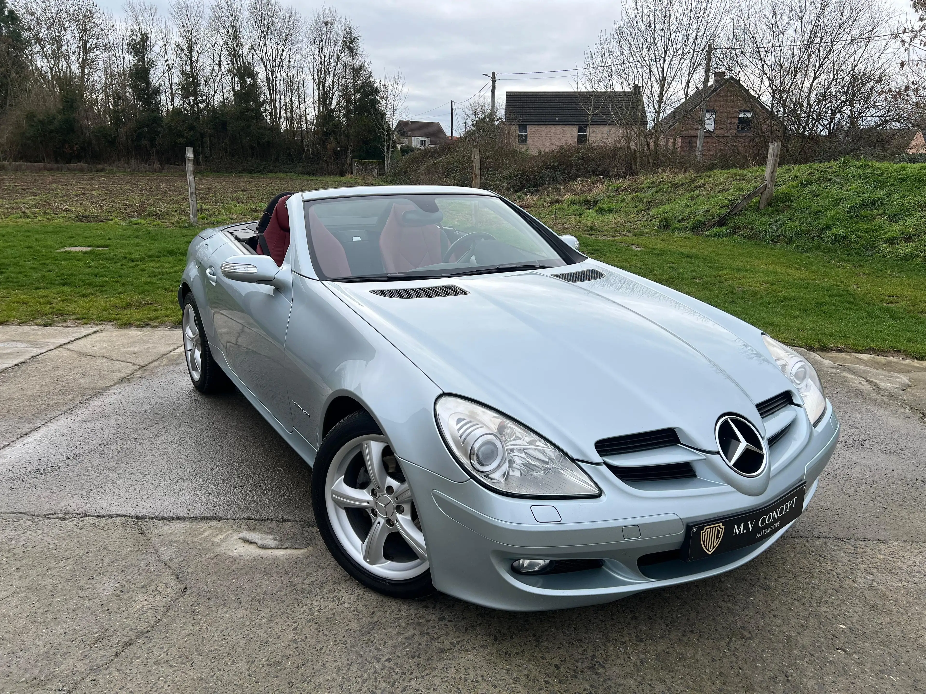 Mercedes-Benz SLK 200 ***fULL SERVICE MERCEDES***