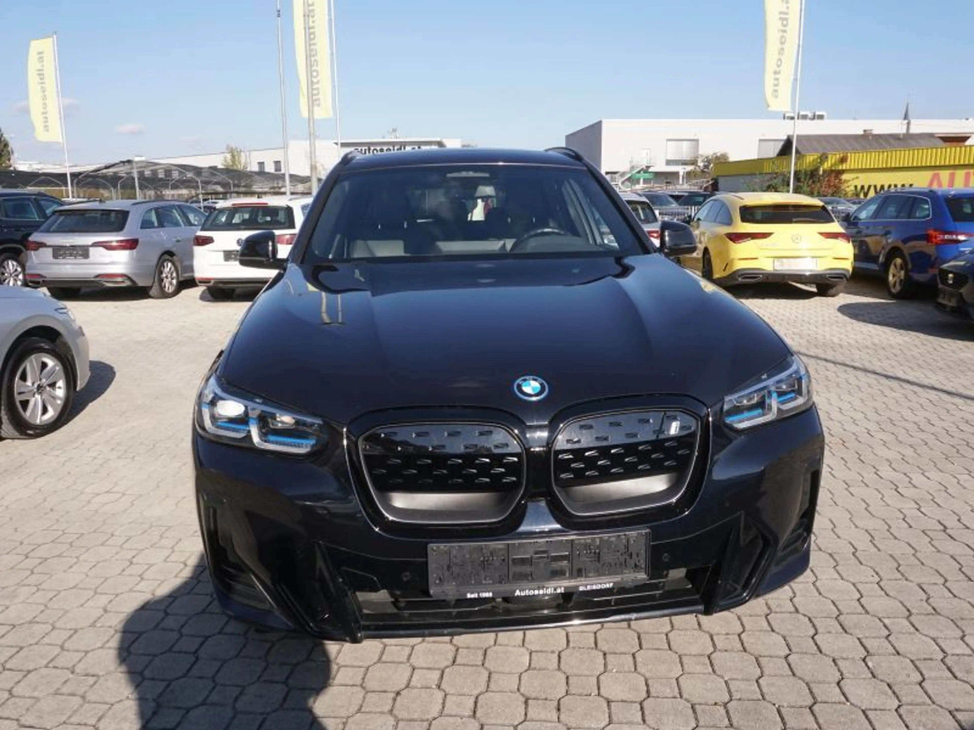 BMW iX3 Inspiring Aut. *M-SPORT+TOPAUSSTATTUNG* — photo 2