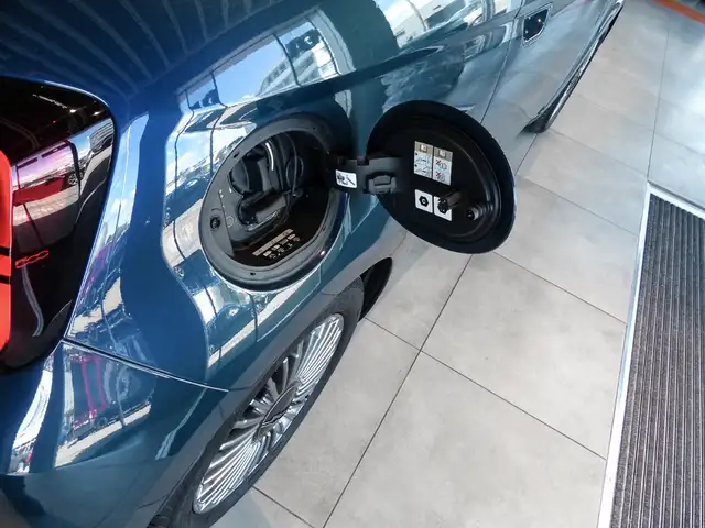 Fiat 500e view 15