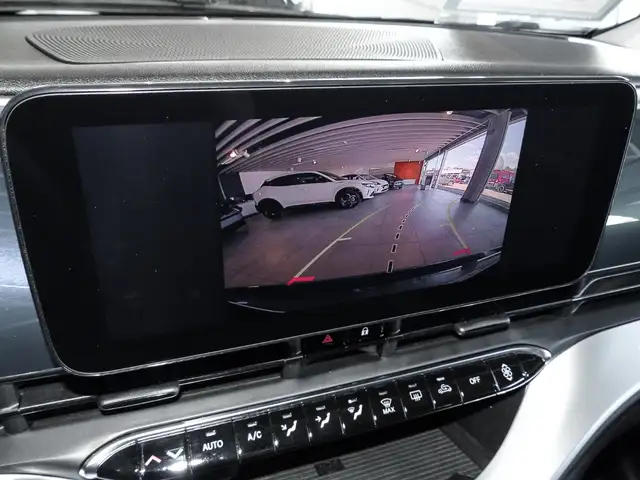 Fiat 500e view 6
