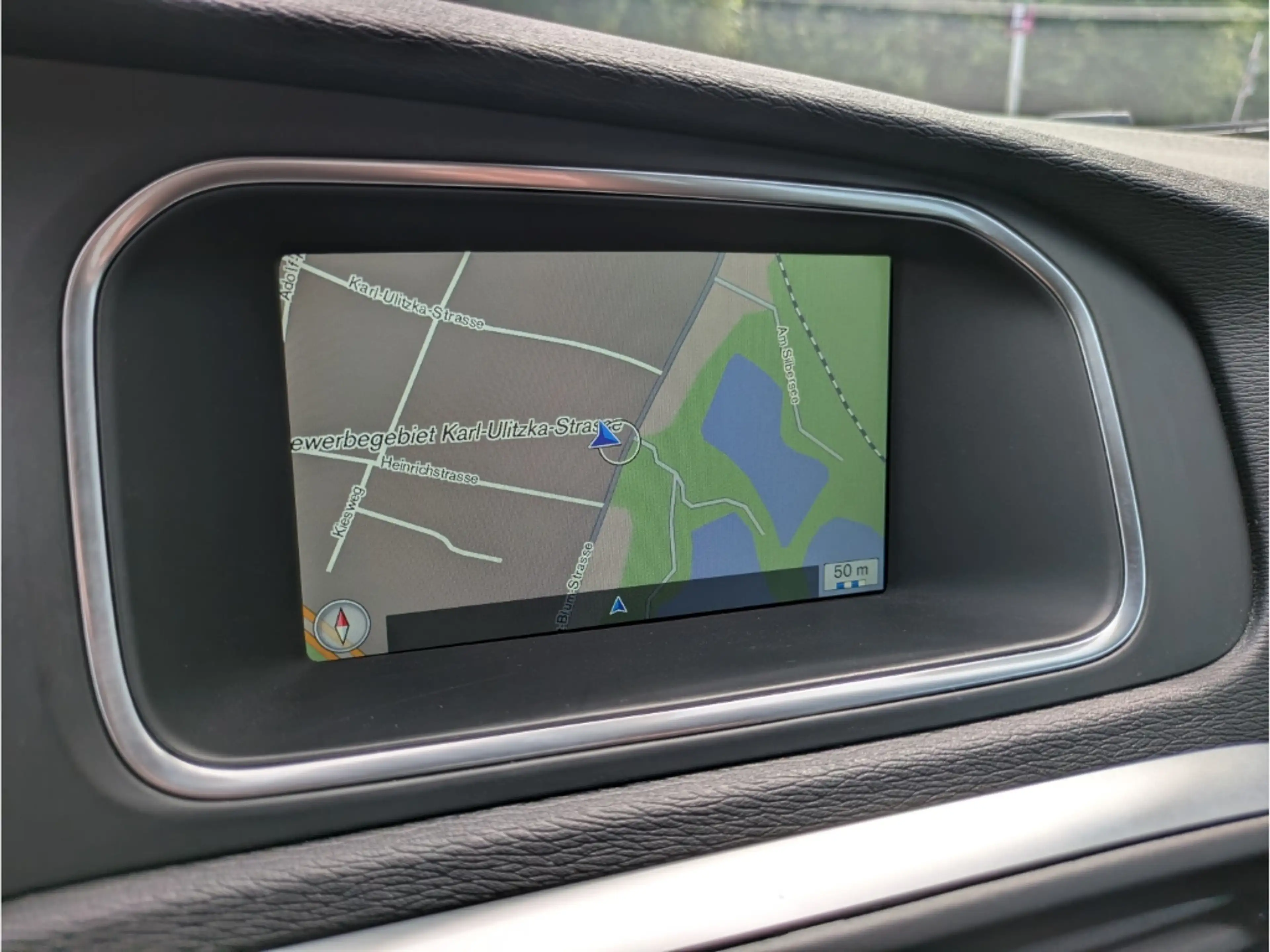 Volvo V40 You! T2 Navi Digitales Cockpit Soundsystem Sperrdi — photo 12