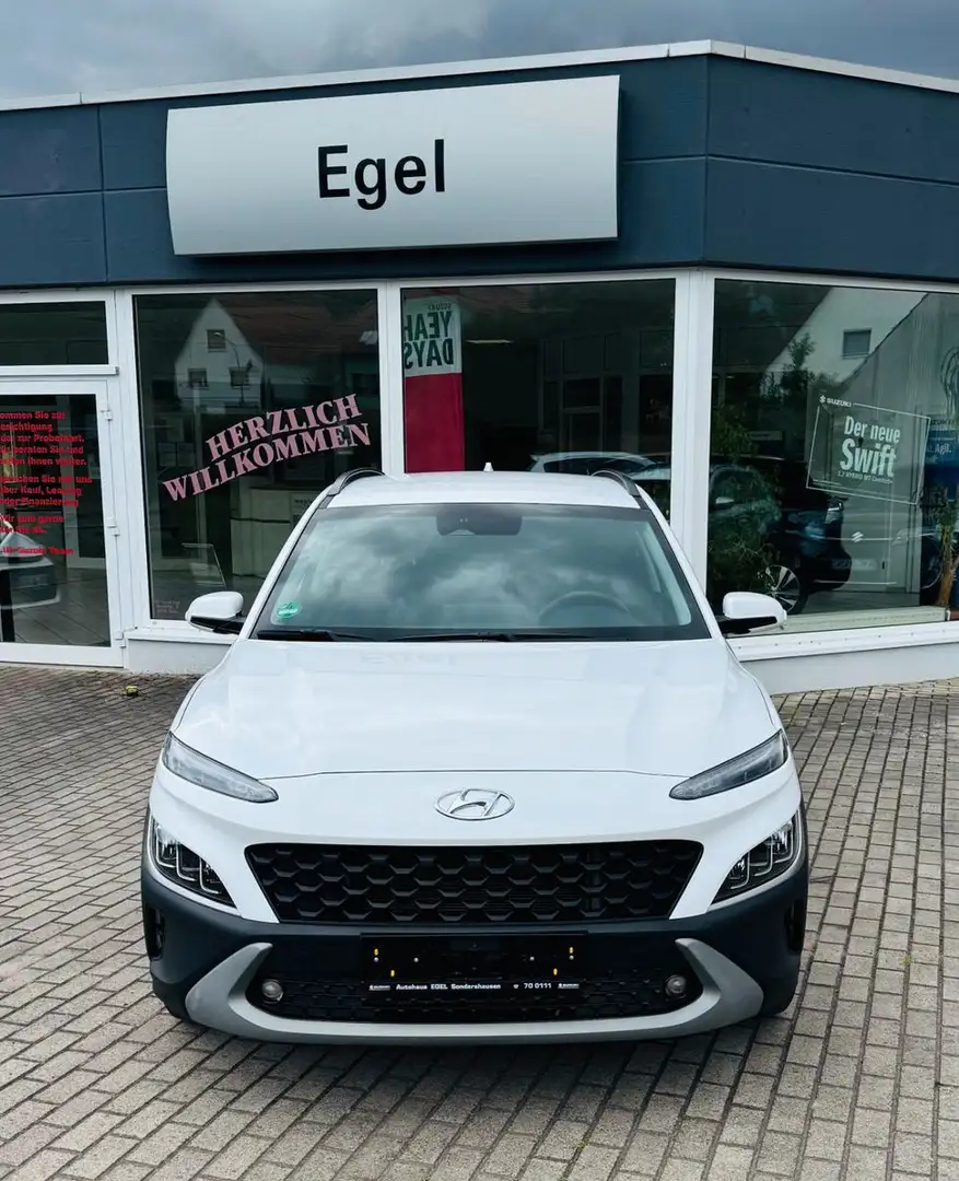 Hyundai KONA Pure 2WD Weiß - 2