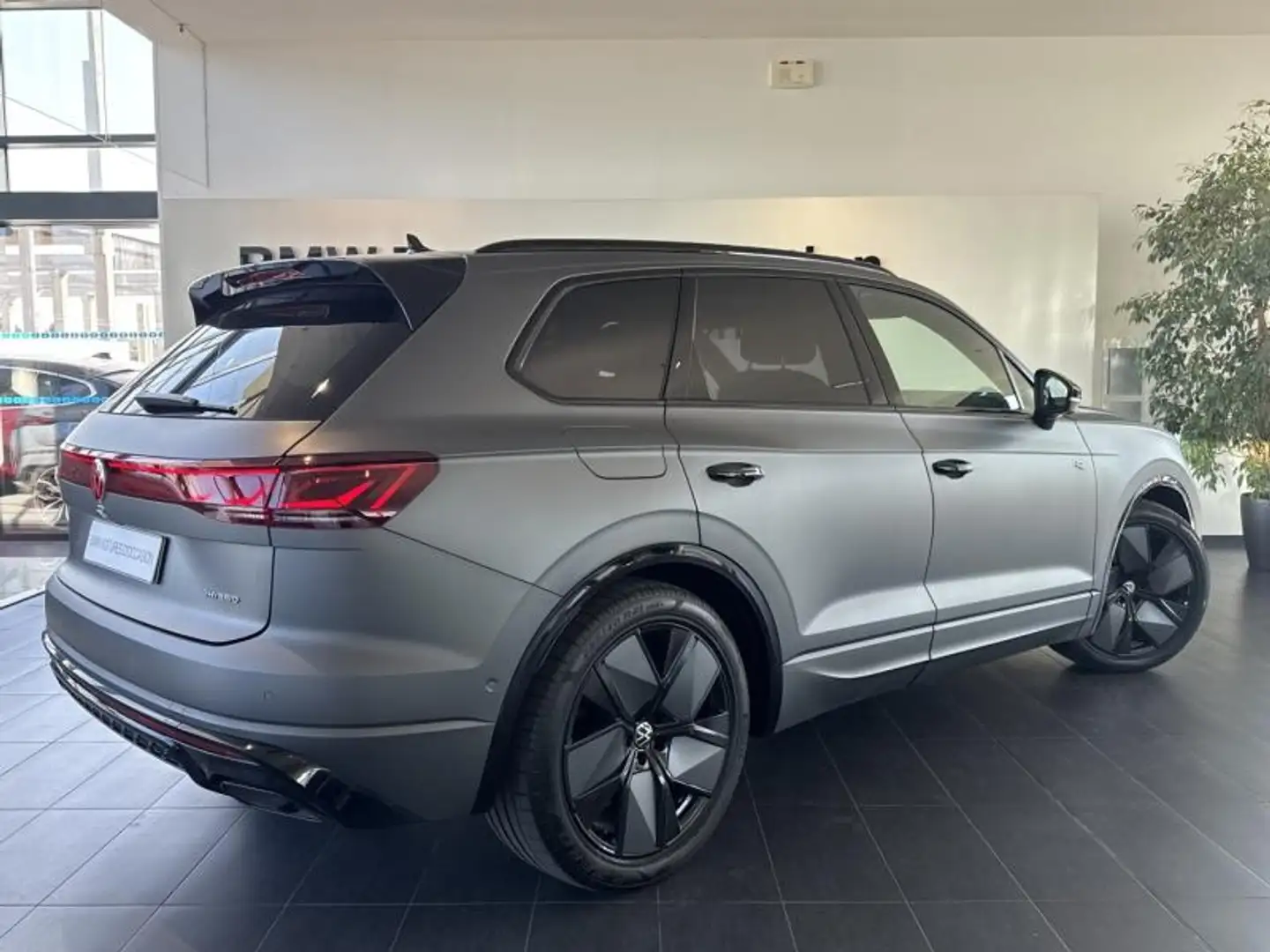 Volkswagen Touareg 3.0 TSI eHybrid 462ch R 4Motion BVA8 - 2